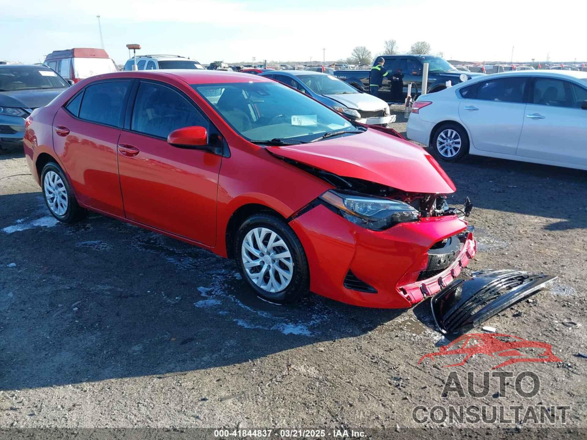 TOYOTA COROLLA 2019 - 5YFBURHE0KP876142