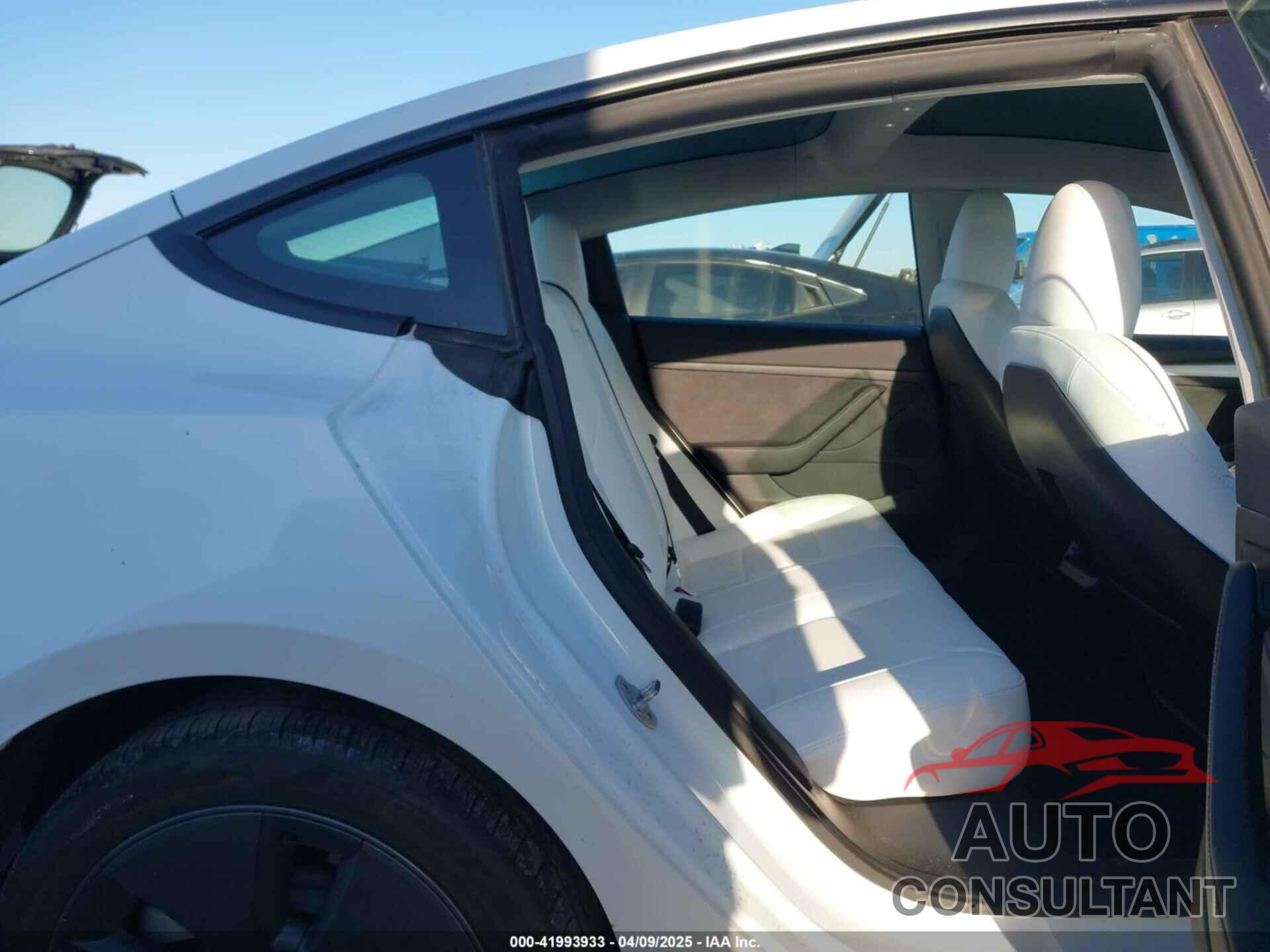 TESLA MODEL 3 2023 - 5YJ3E1EA2PF551631