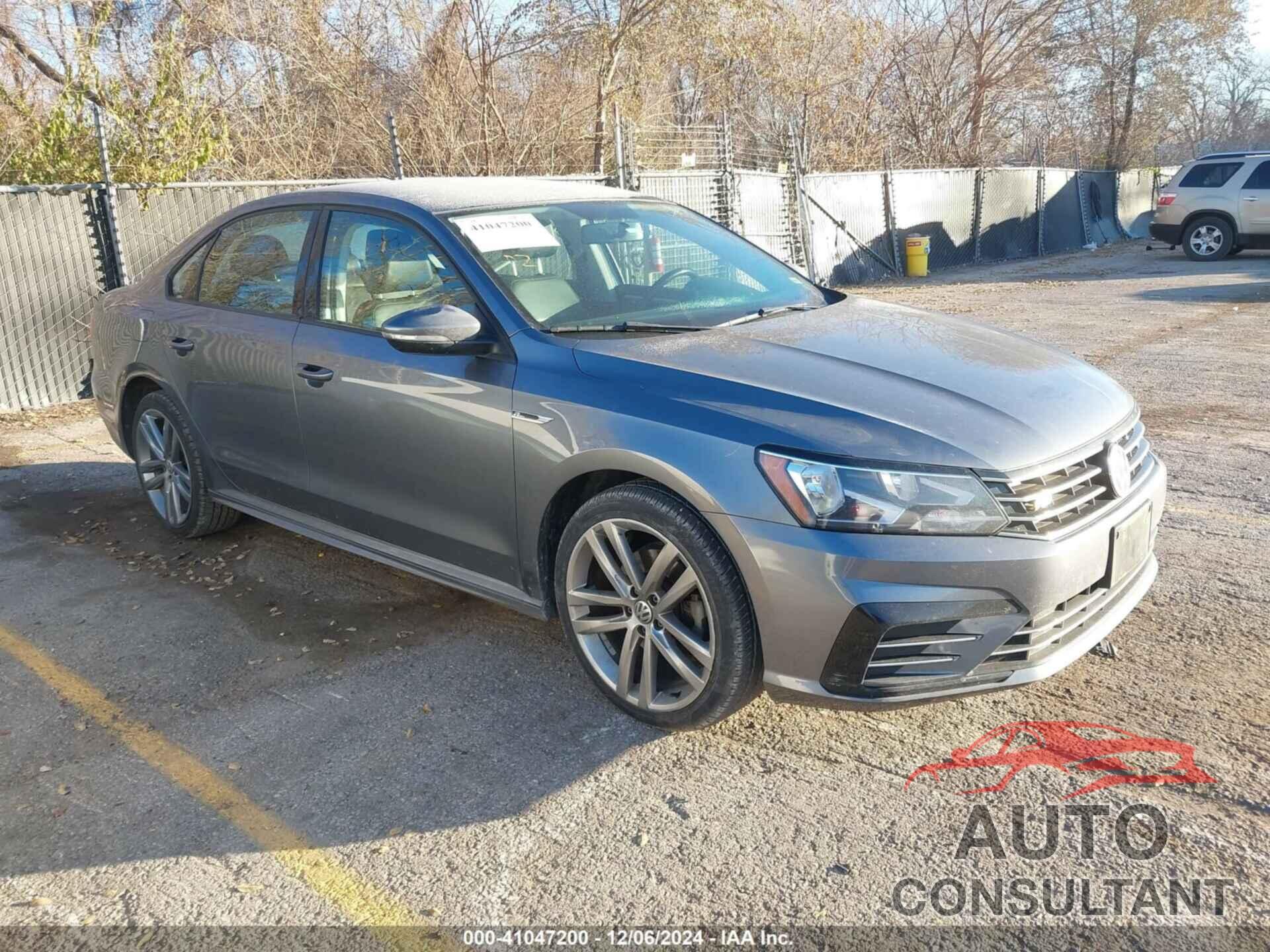 VOLKSWAGEN PASSAT 2018 - 1VWAA7A3XJC029263