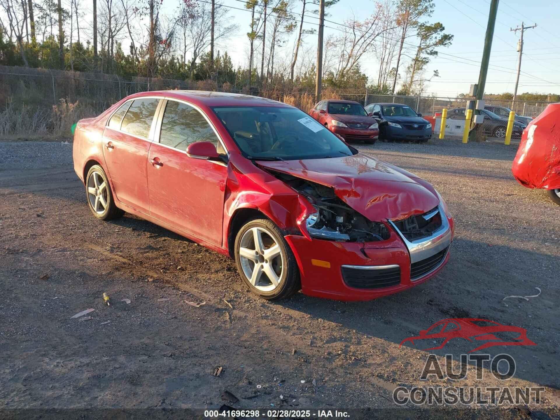 VOLKSWAGEN JETTA 2010 - 3VWRL7AJ5AM048992