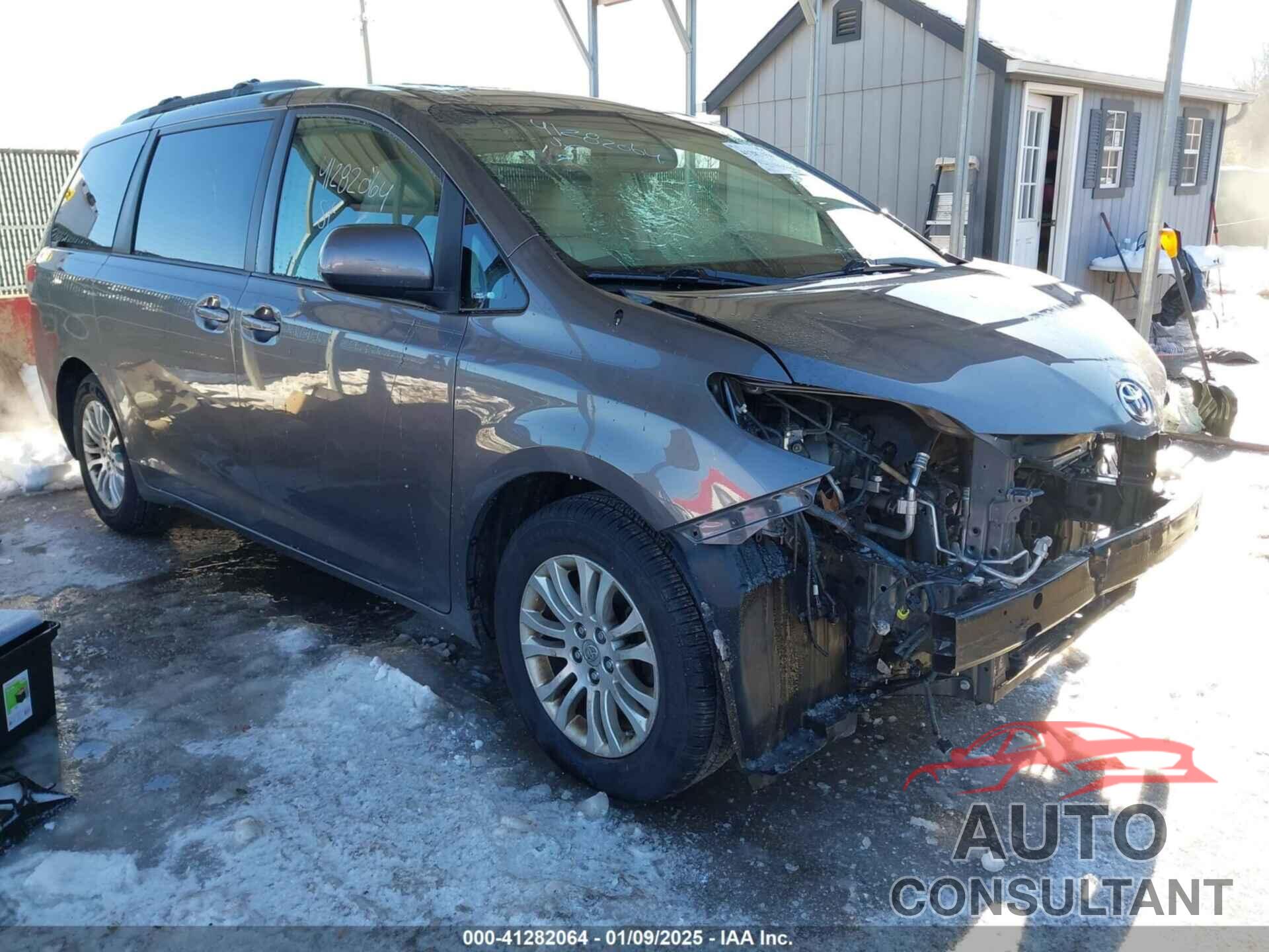 TOYOTA SIENNA 2011 - 5TDYK3DC1BS154753