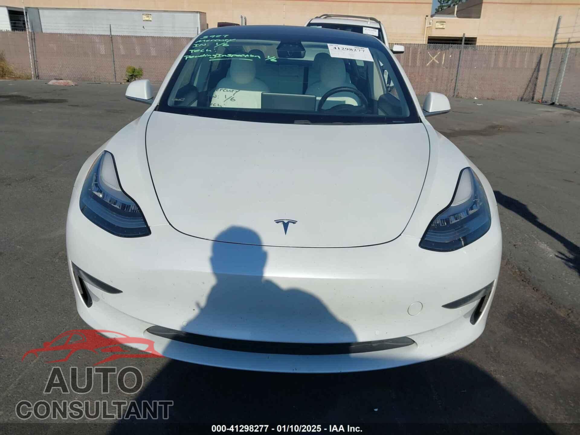 TESLA MODEL 3 2019 - 5YJ3E1EB0KF494721