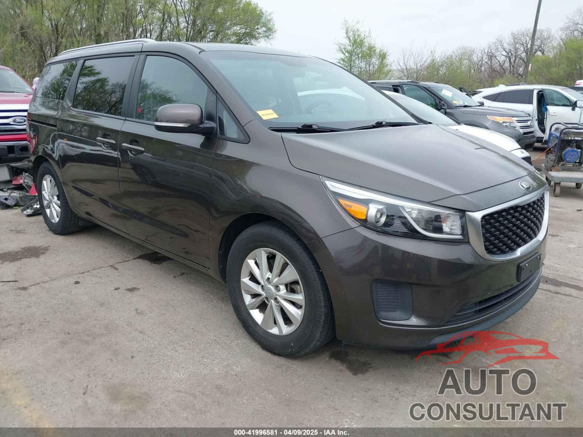 KIA SEDONA 2016 - KNDMB5C17G6093362
