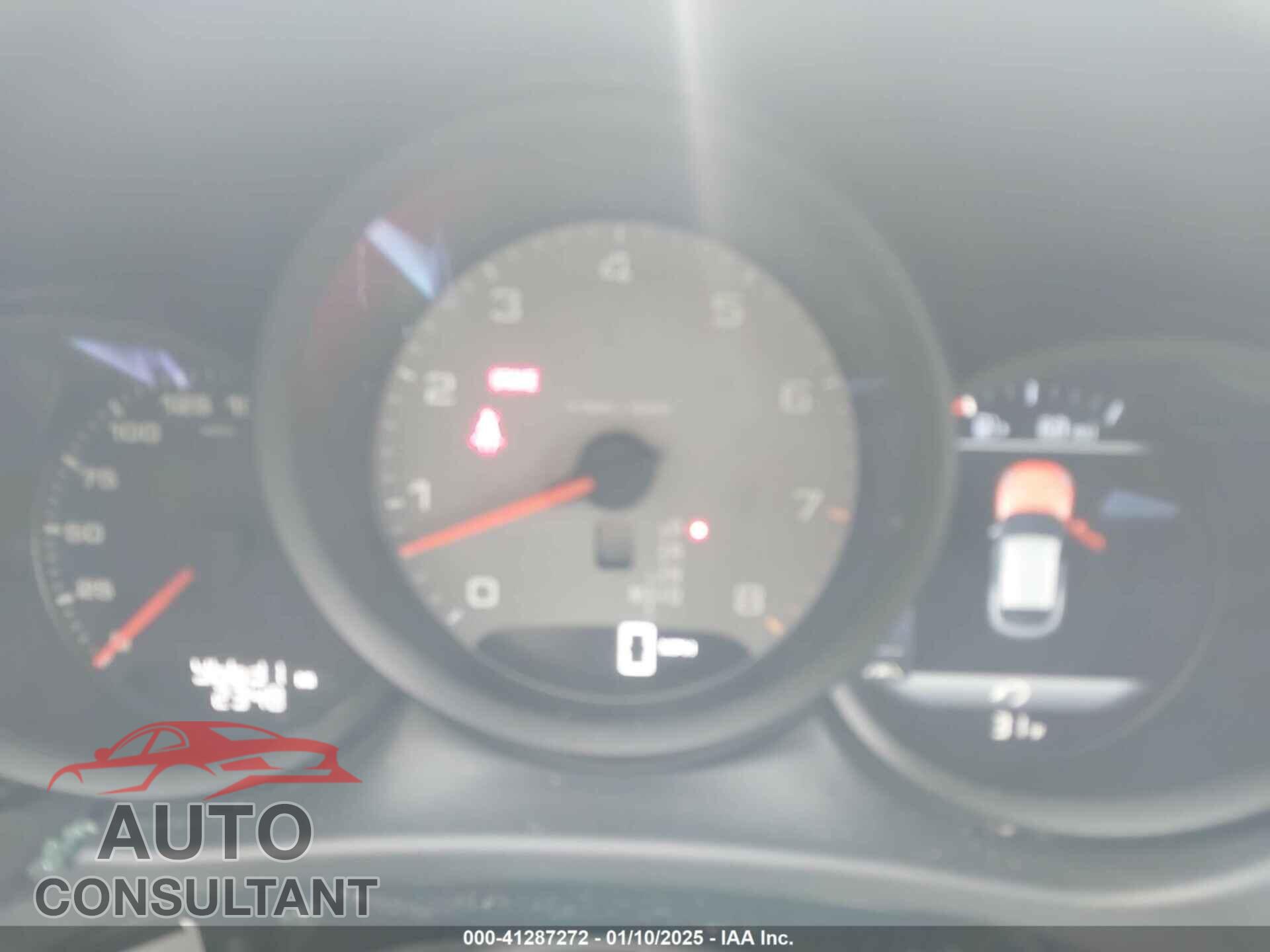 PORSCHE MACAN 2018 - WP1AB2A54JLB40040