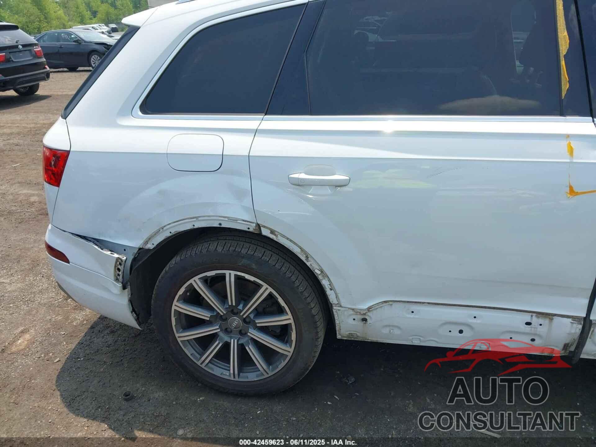AUDI Q7 2017 - WA1VABF77HD030761