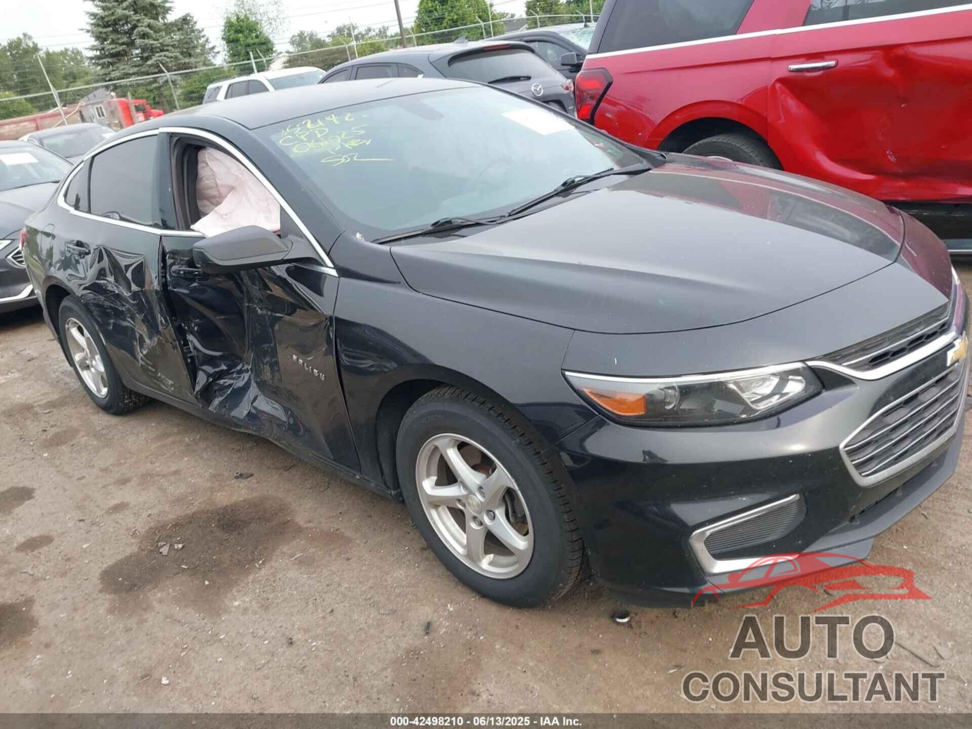 CHEVROLET MALIBU 2017 - 1G1ZB5ST8HF270990