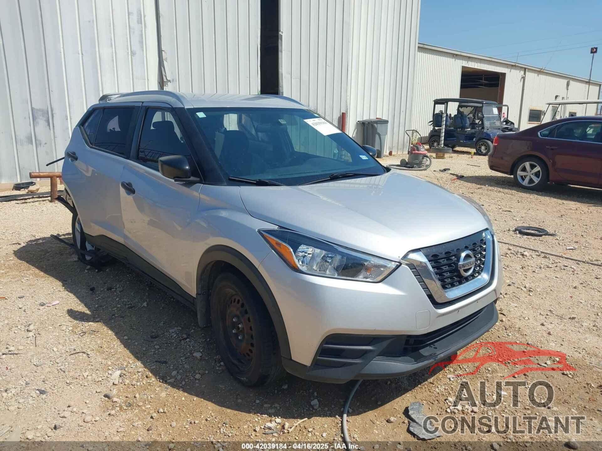 NISSAN KICKS 2018 - 3N1CP5CU7JL529215