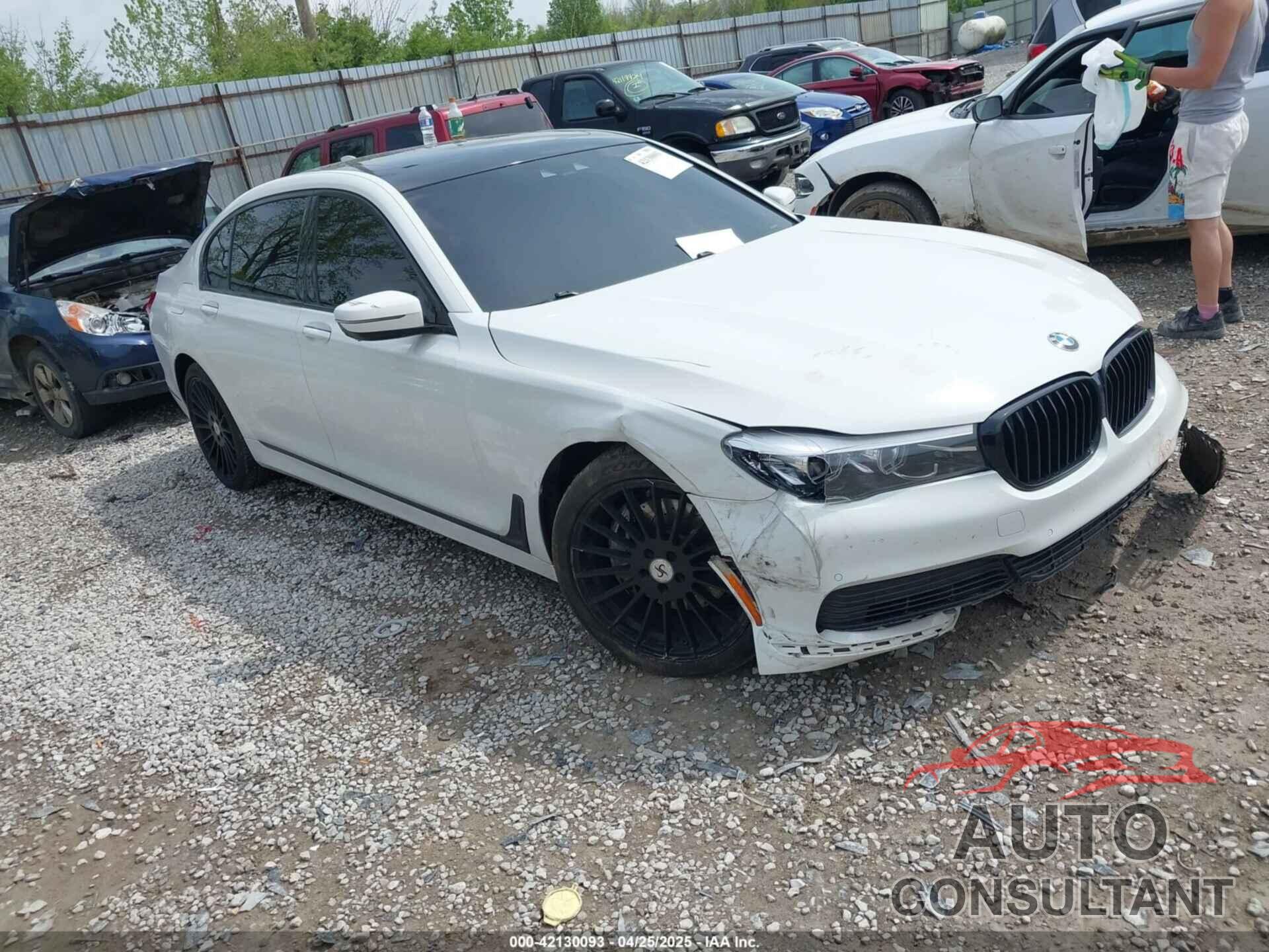 BMW 740I 2019 - WBA7E4C54KGV28548