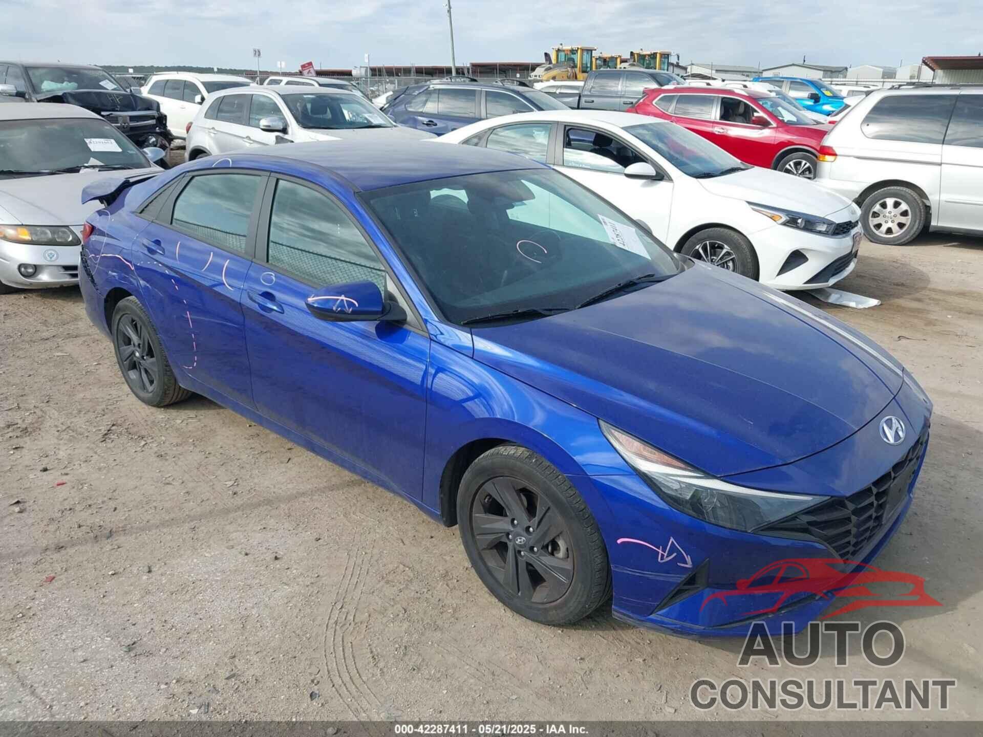 HYUNDAI ELANTRA 2023 - KMHLM4AG5PU539135