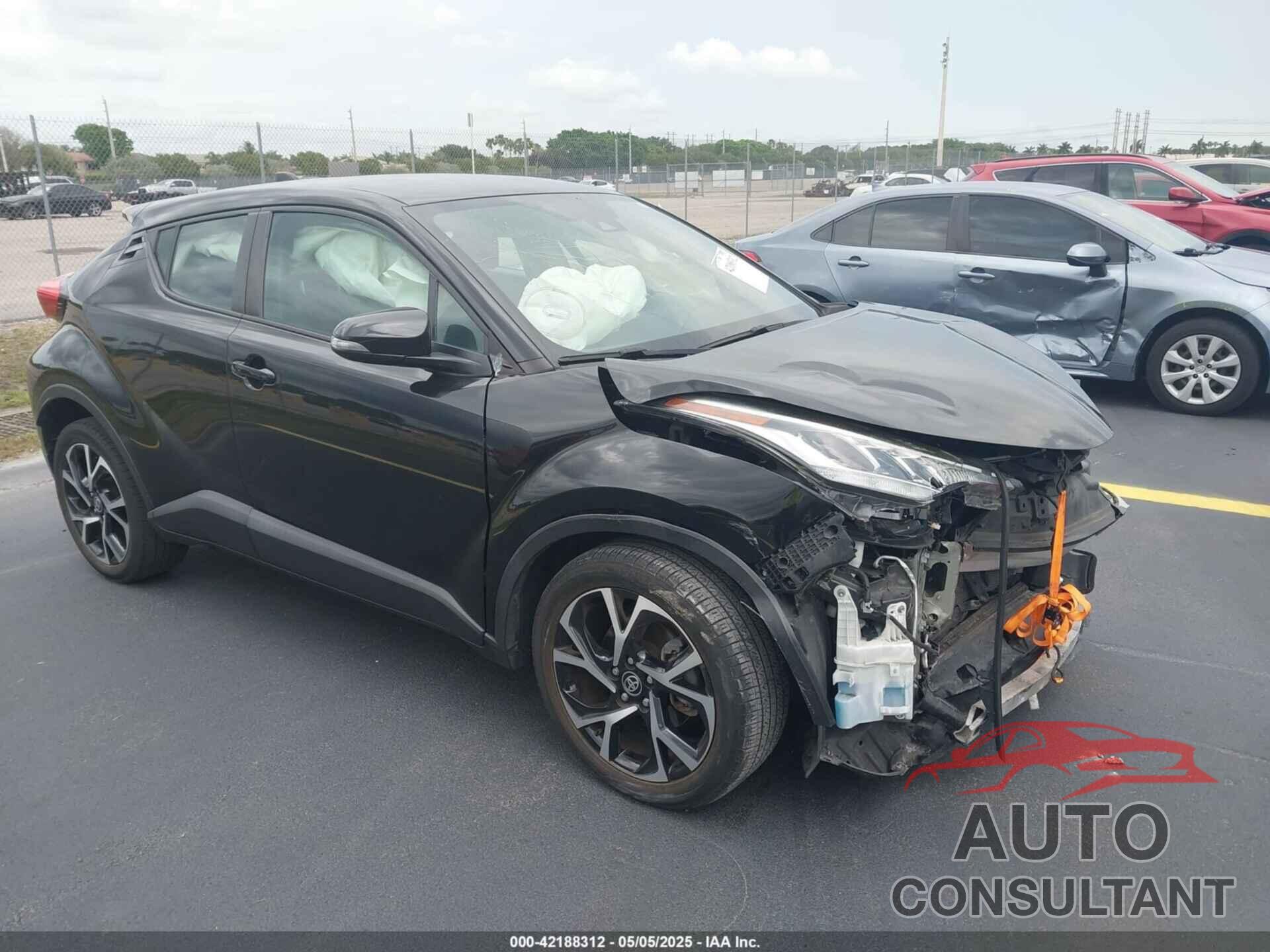 TOYOTA C-HR 2021 - NMTKHMBX3MR127202