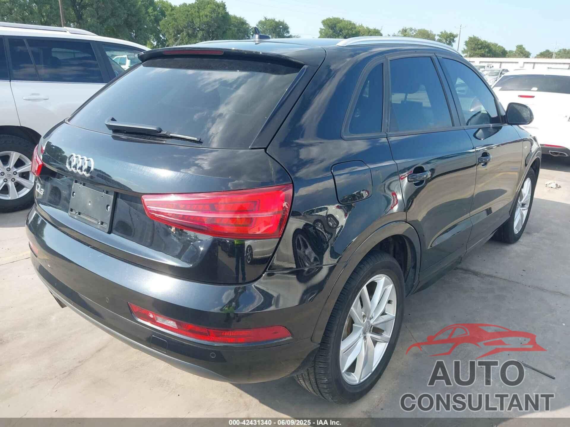 AUDI Q3 2018 - WA1BCCFS7JR027780