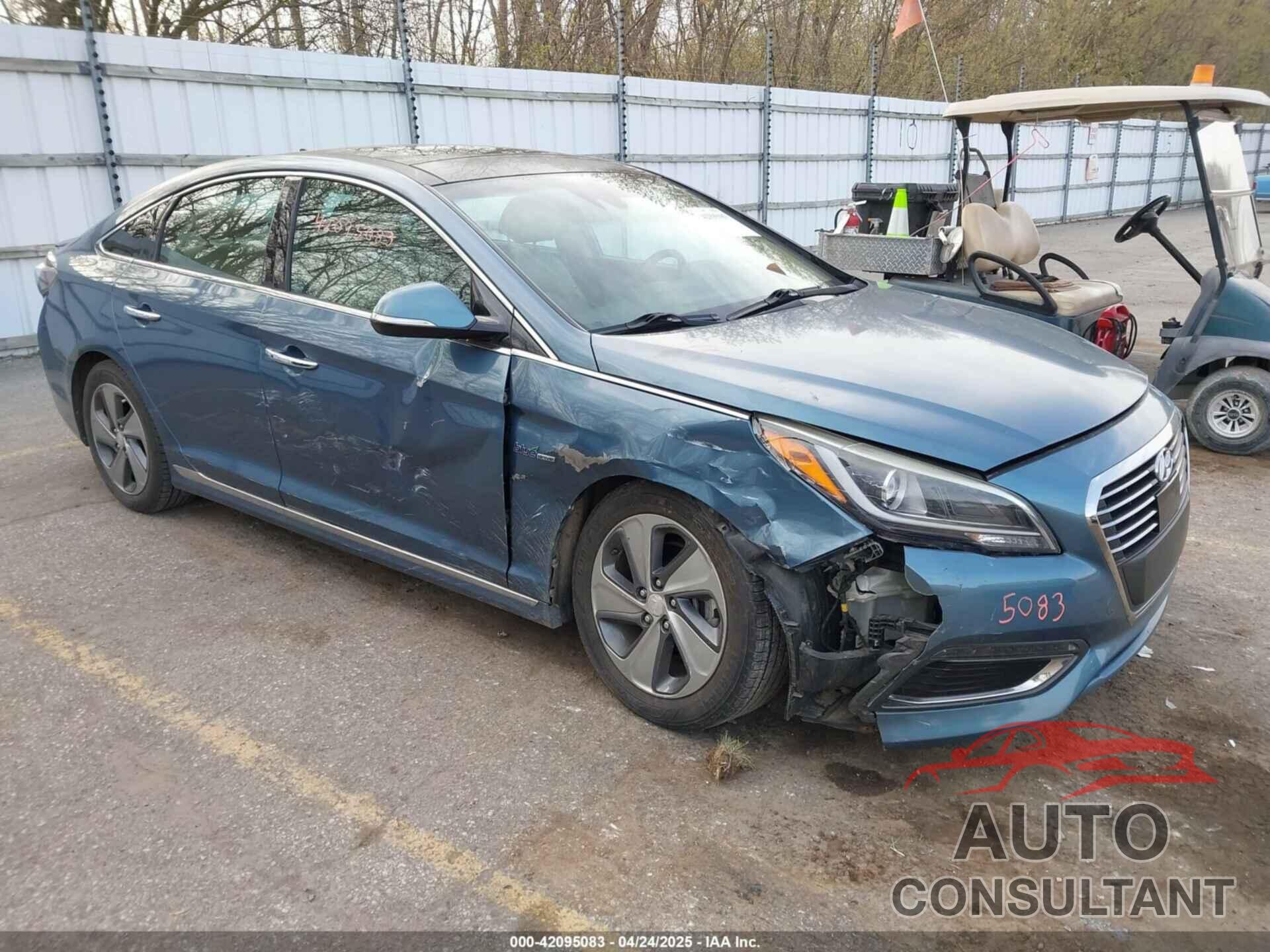 HYUNDAI SONATA HYBRID 2016 - KMHE34L11GA018838