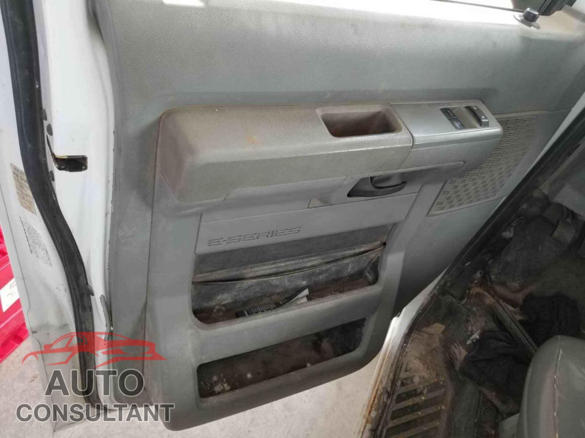 FORD ECONOLINE 2017 - 1FDWE3FS7HDC21018