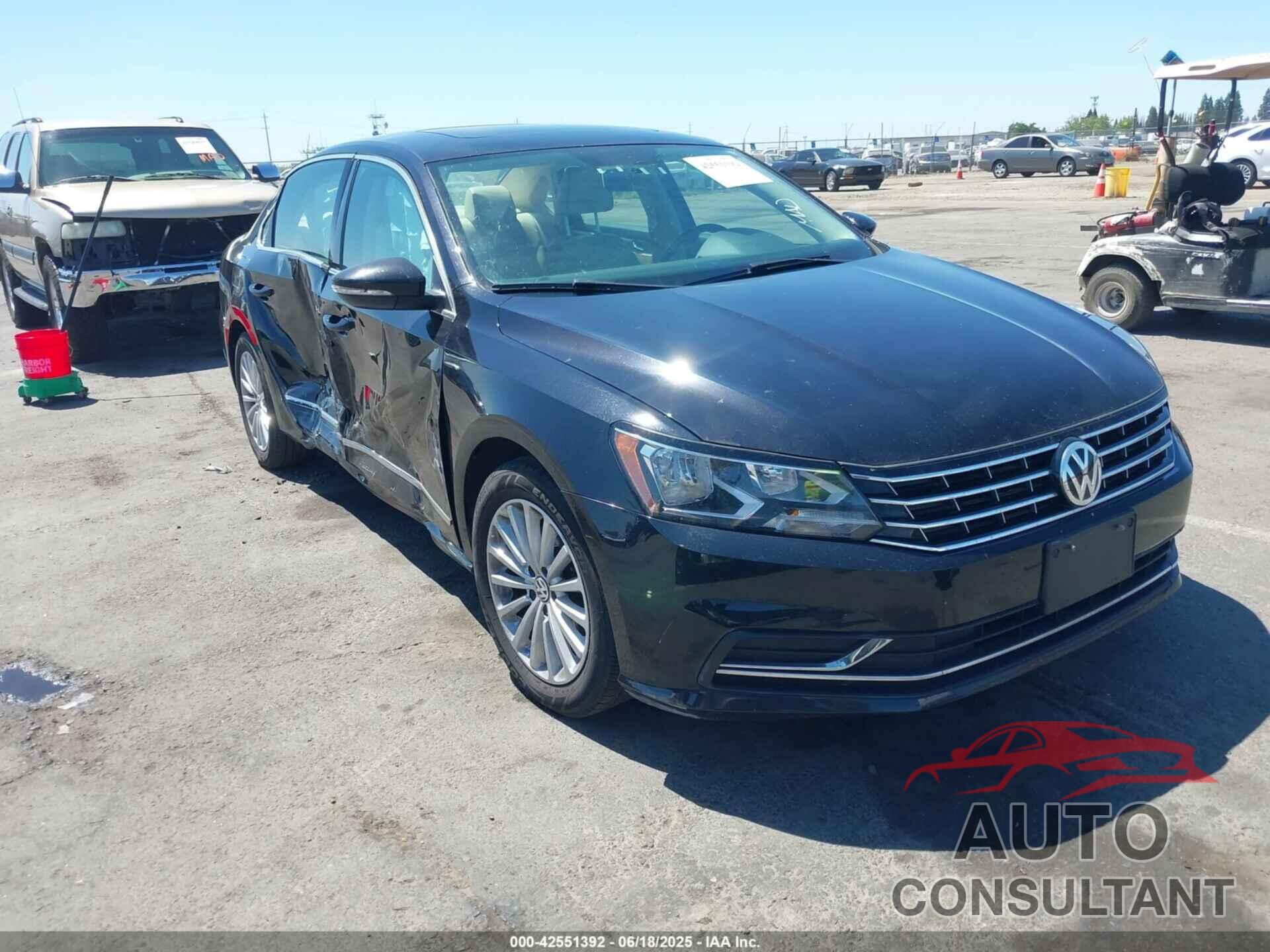 VOLKSWAGEN PASSAT 2017 - 1VWBT7A39HC056284
