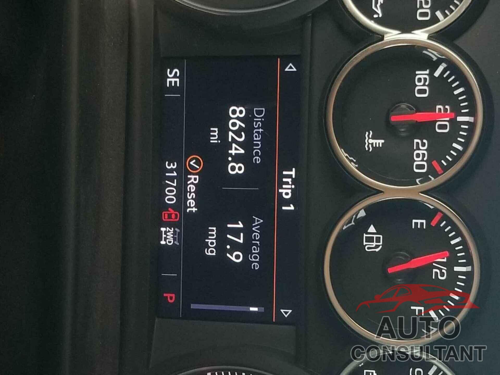 CHEVROLET TAHOE 2023 - 1GNSKMKD7PR111426