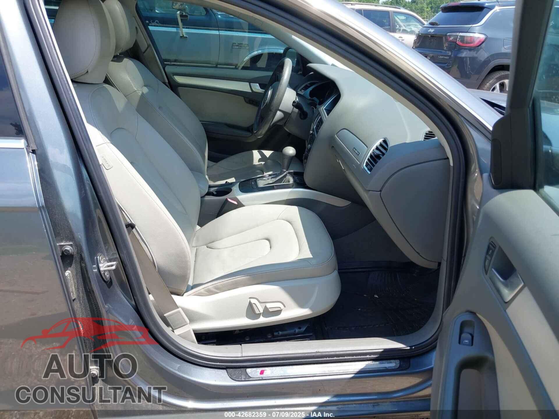 AUDI A4 2012 - WAUFFAFL6CA115360