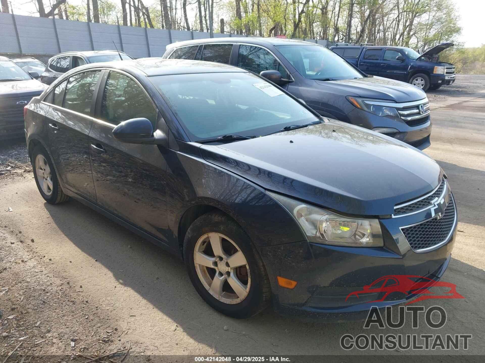 CHEVROLET CRUZE 2014 - 1G1PC5SB1E7302745