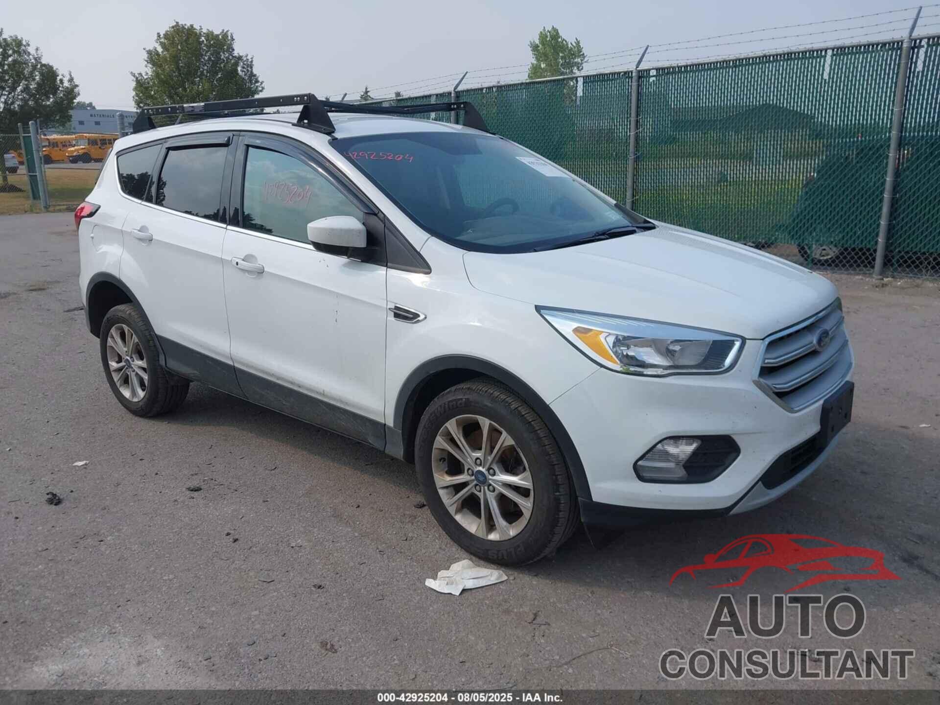 FORD ESCAPE 2019 - 1FMCU9GD8KUB65414