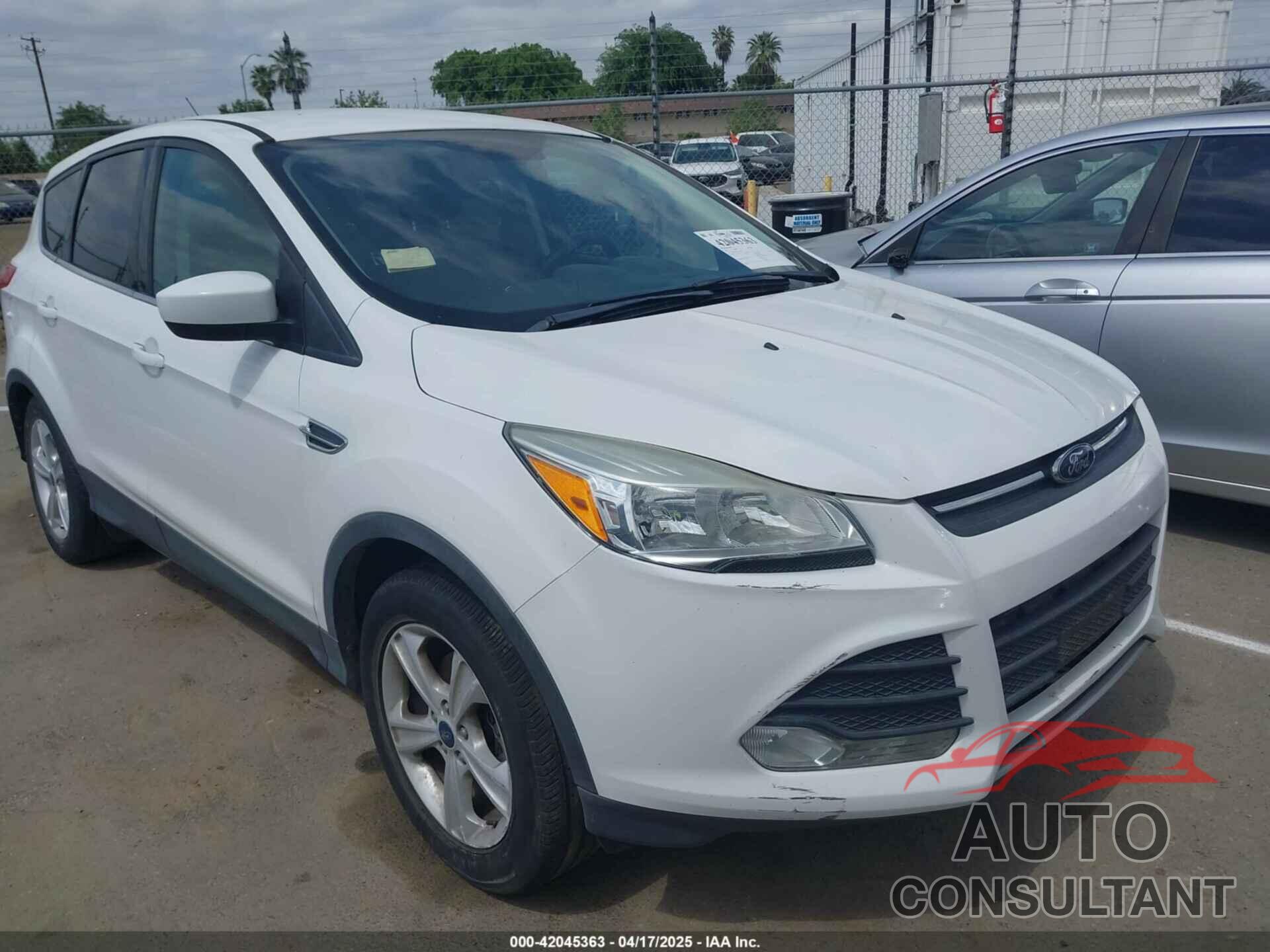 FORD ESCAPE 2015 - 1FMCU0G70FUA44162