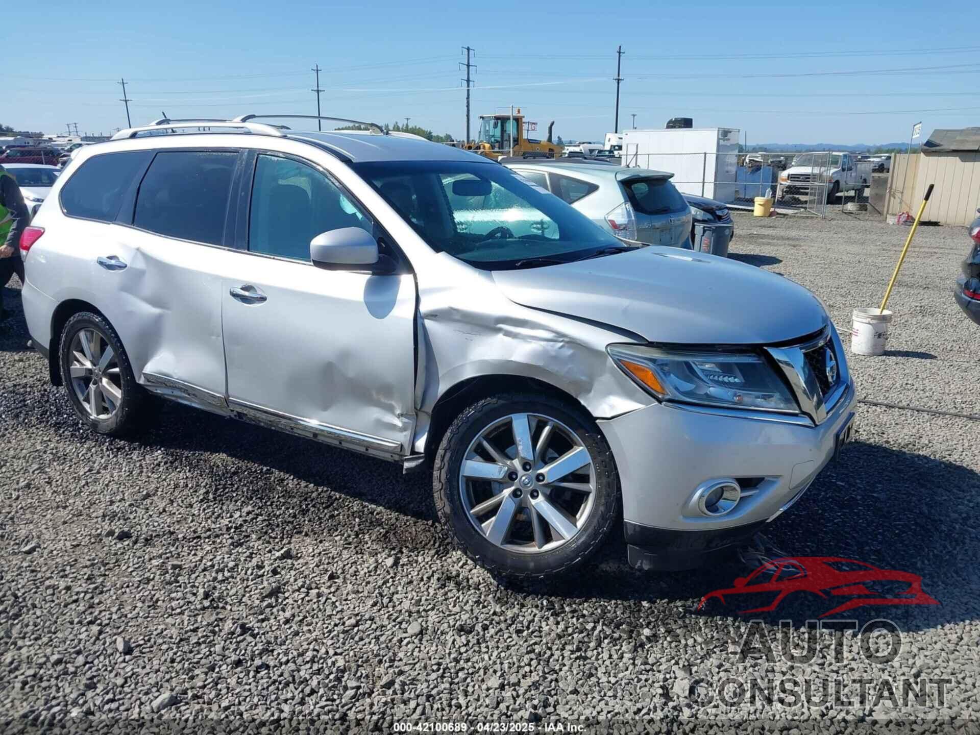 NISSAN PATHFINDER 2013 - 5N1AR2MM8DC679101