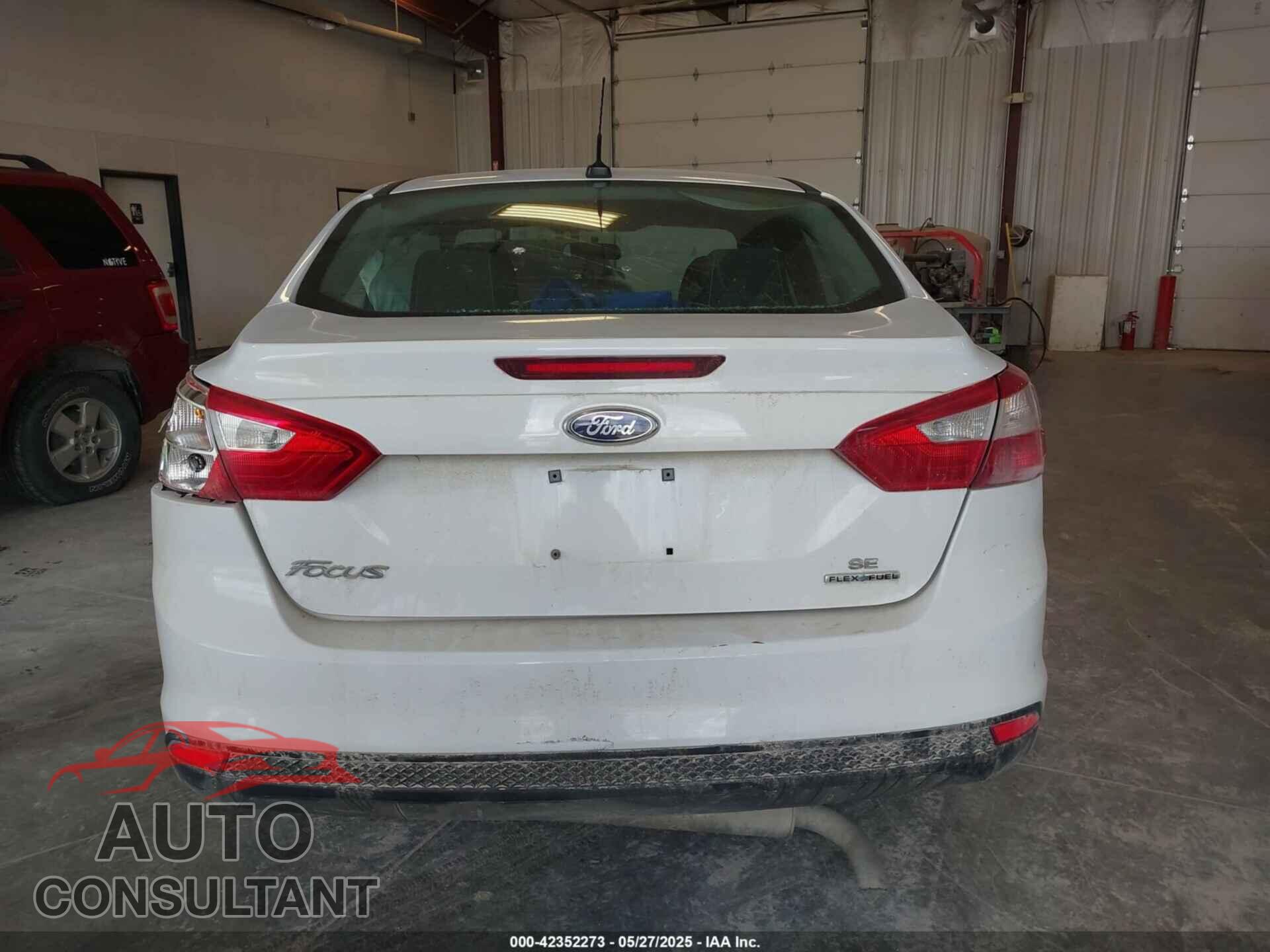 FORD FOCUS 2014 - 1FADP3F26EL337081
