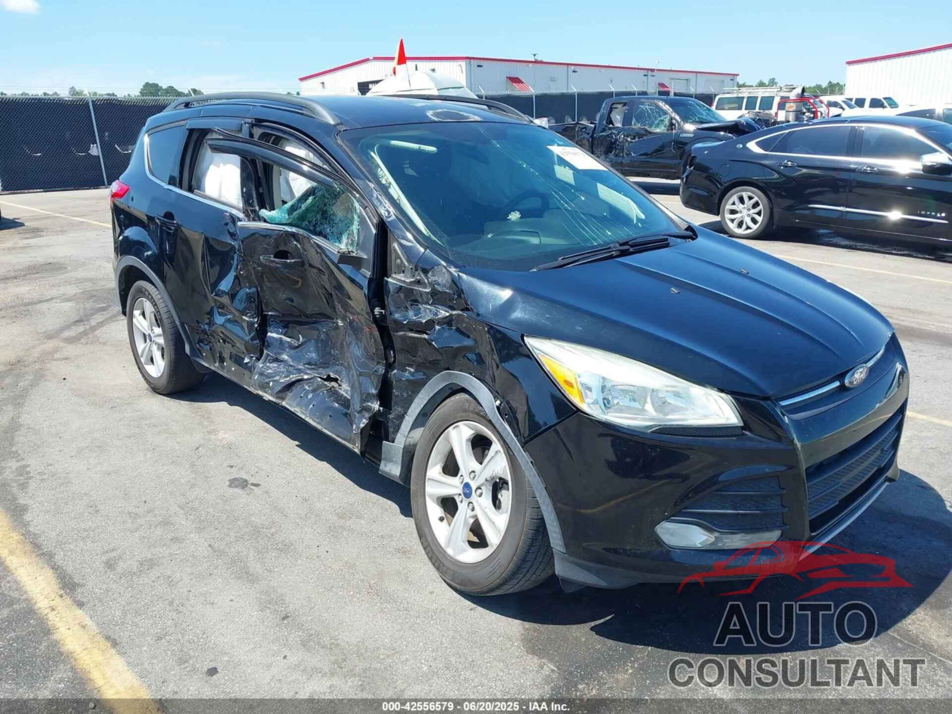 FORD ESCAPE 2016 - 1FMCU0GX3GUB31376