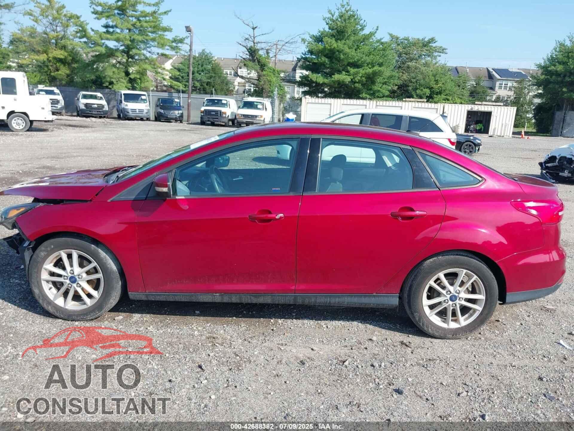 FORD FOCUS 2016 - 1FADP3F26GL287575