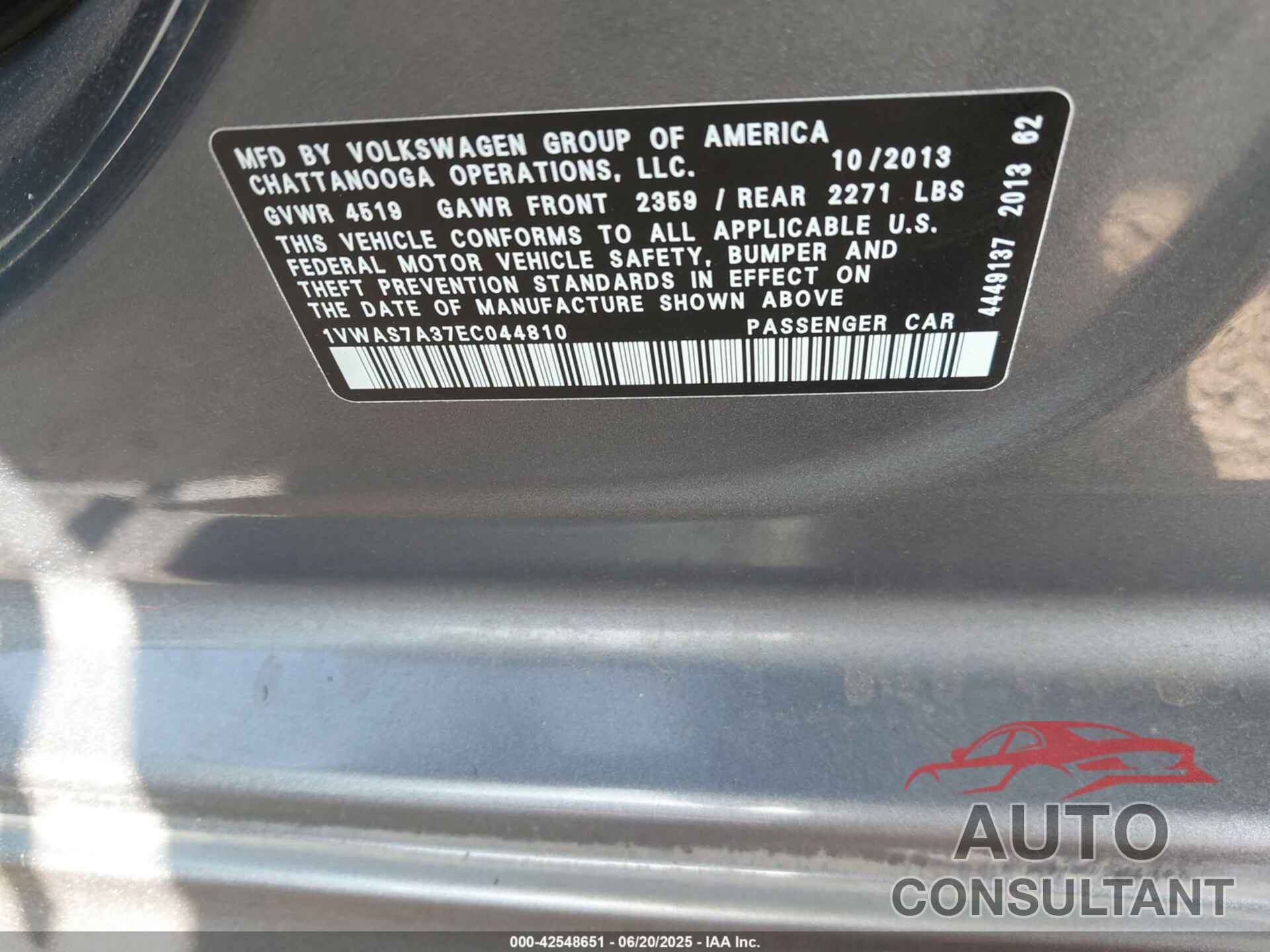 VOLKSWAGEN PASSAT 2014 - 1VWAS7A37EC044810