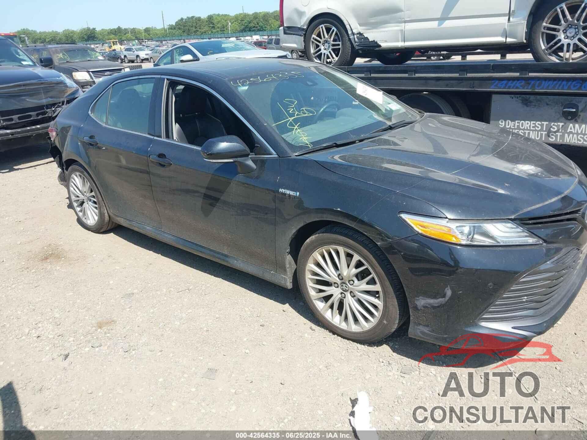 TOYOTA CAMRY HYBRID 2018 - 4T1B21HK6JU002873