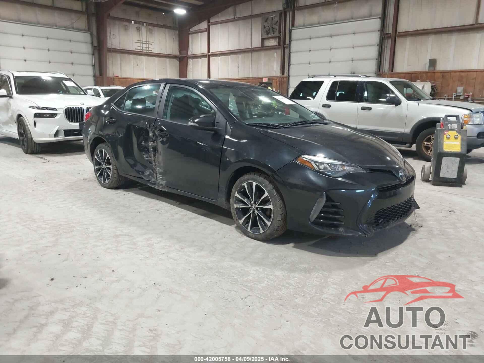 TOYOTA COROLLA 2017 - 2T1BURHEXHC747351