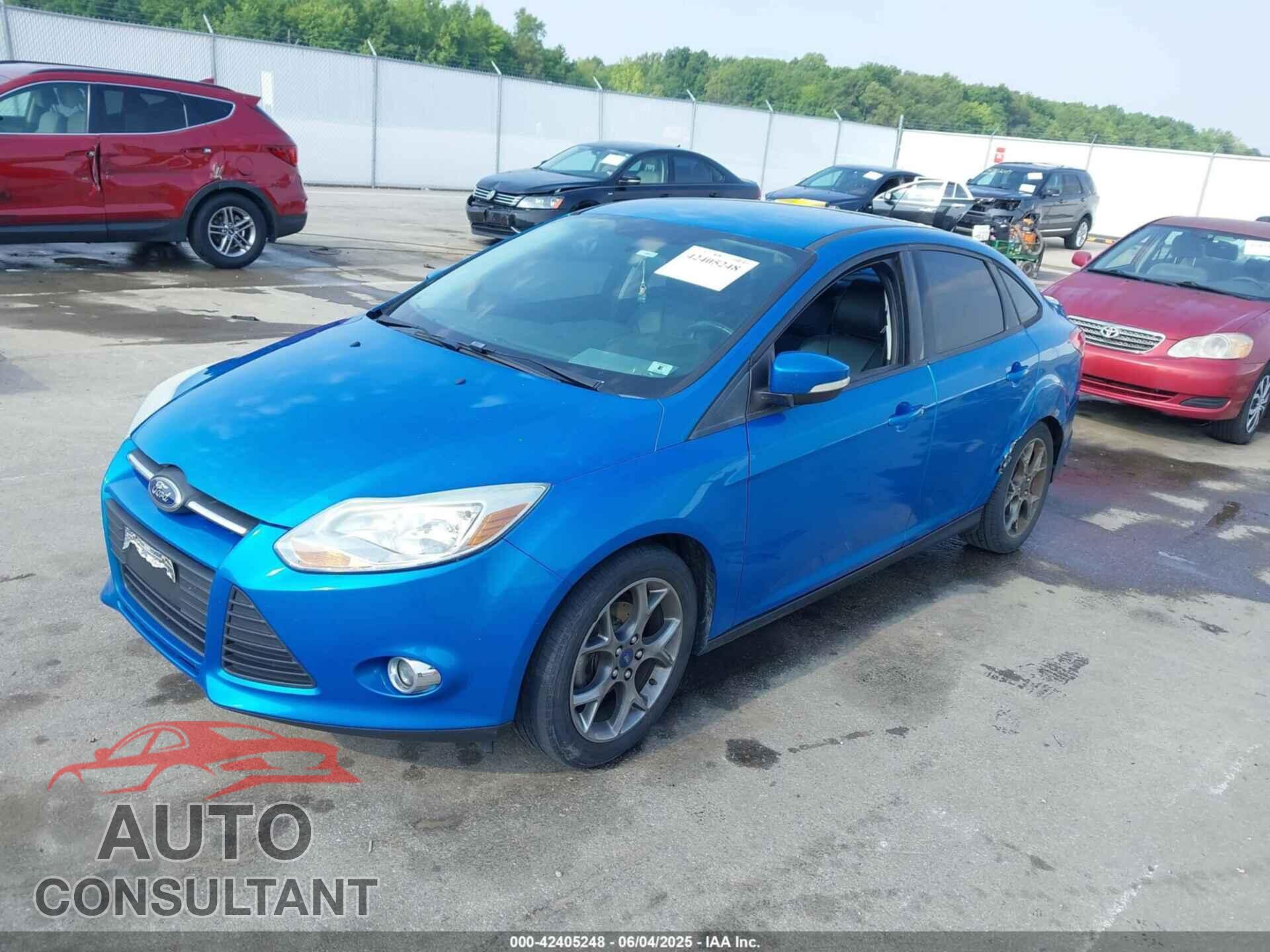 FORD FOCUS 2014 - 1FADP3F29EL411979