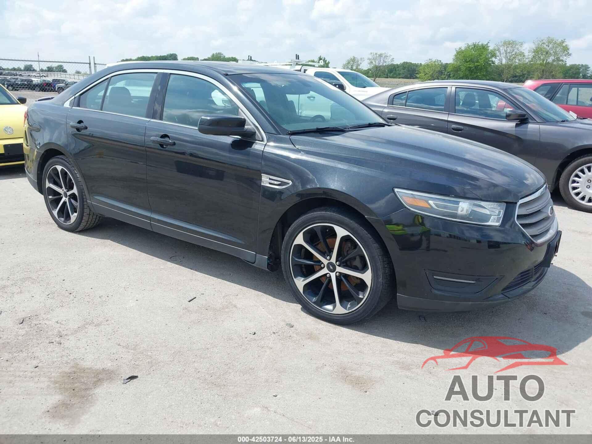 FORD TAURUS 2015 - 1FAHP2E81FG161715