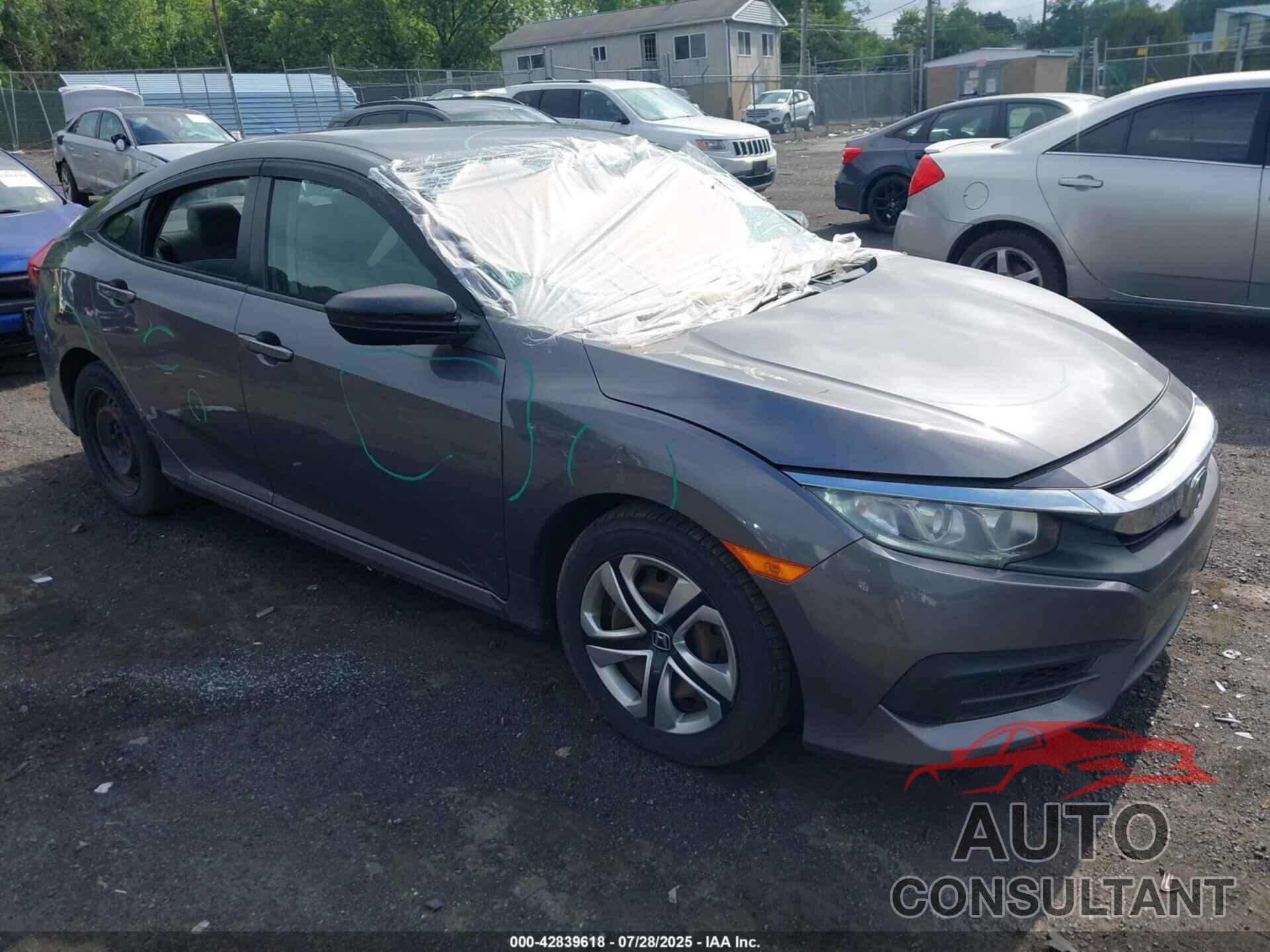 HONDA CIVIC 2018 - 2HGFC2F58JH589474