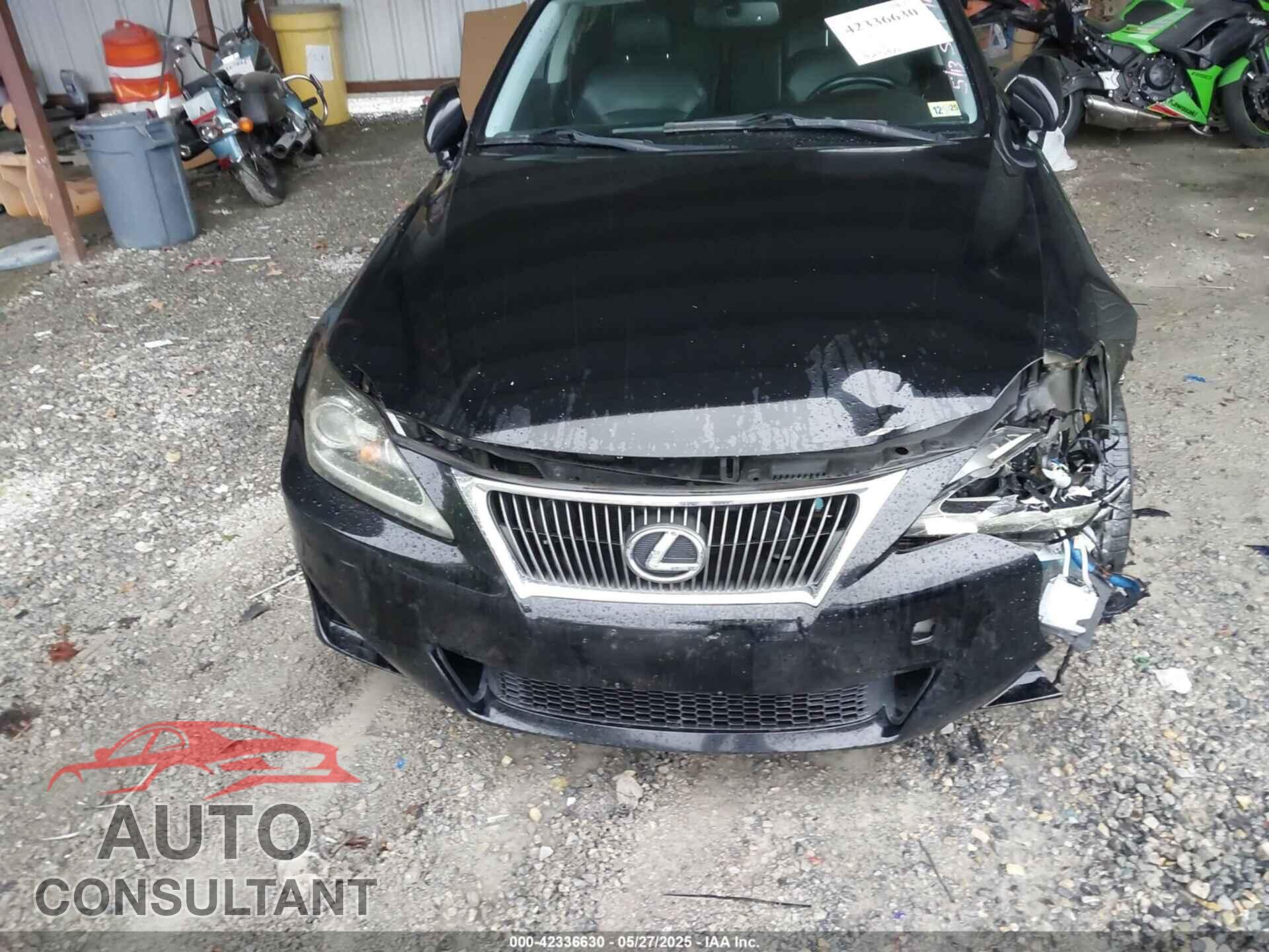 LEXUS IS 250 2011 - JTHCF5C24B5047106