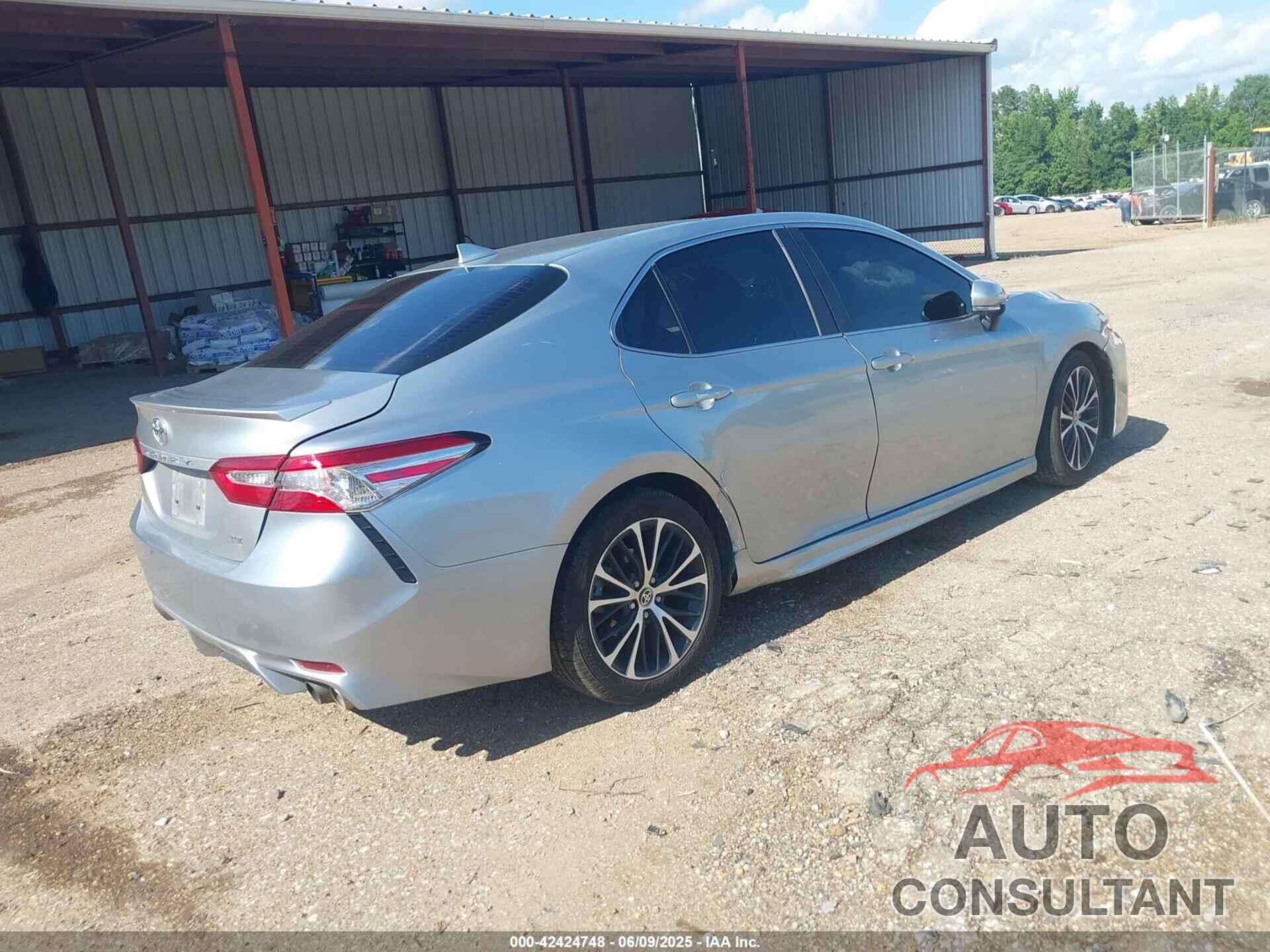 TOYOTA CAMRY 2020 - 4T1M11AK3LU988453