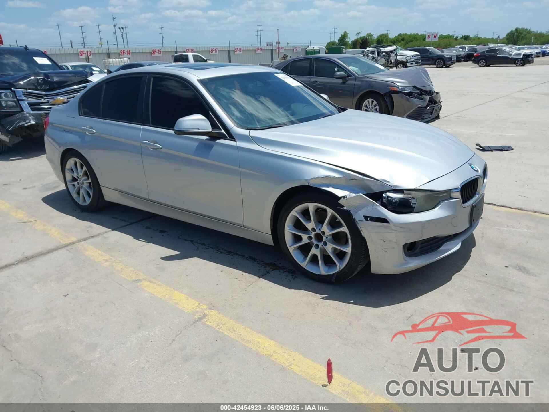 BMW 320I 2014 - WBA3B1C55EPV79891