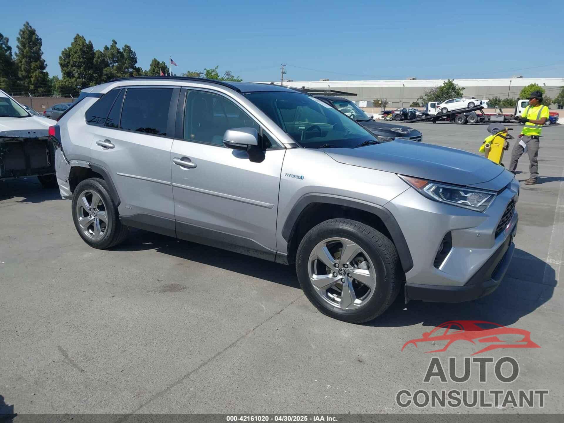 TOYOTA RAV4 HYBRID 2021 - JTMB6RFV5MD015347