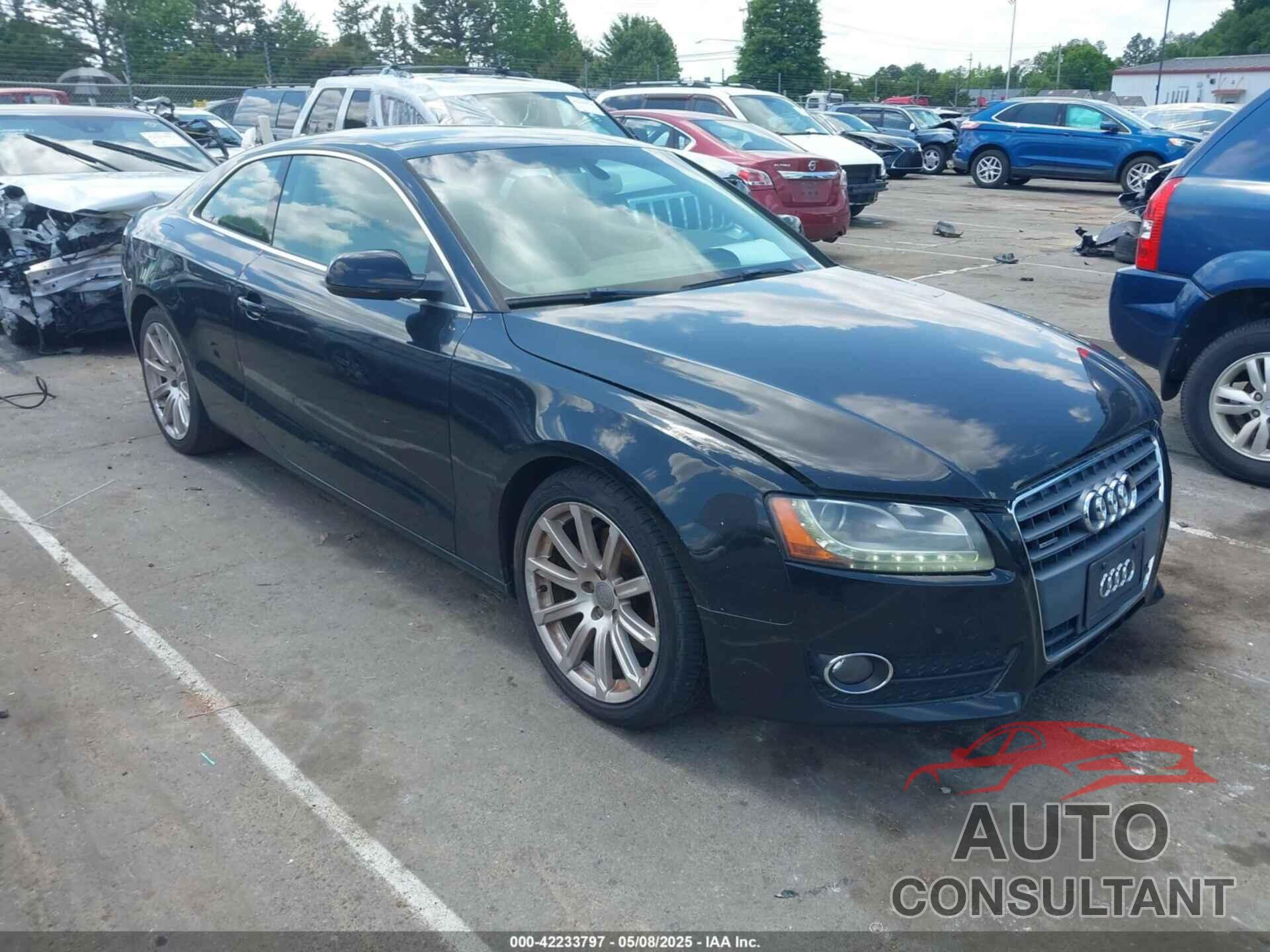 AUDI A5 2011 - WAULFAFR0BA069658