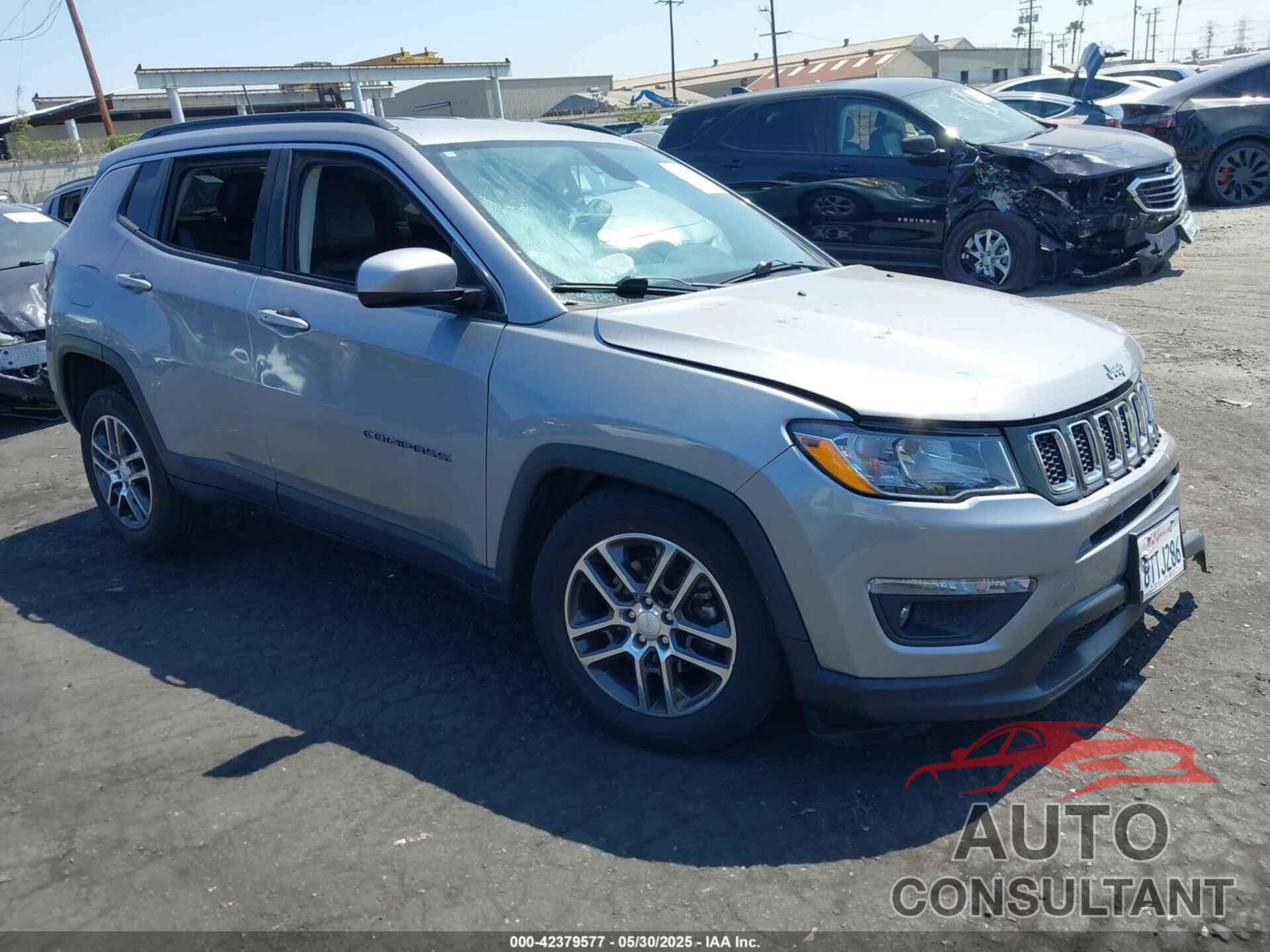 JEEP COMPASS 2018 - 3C4NJCBBXJT102753