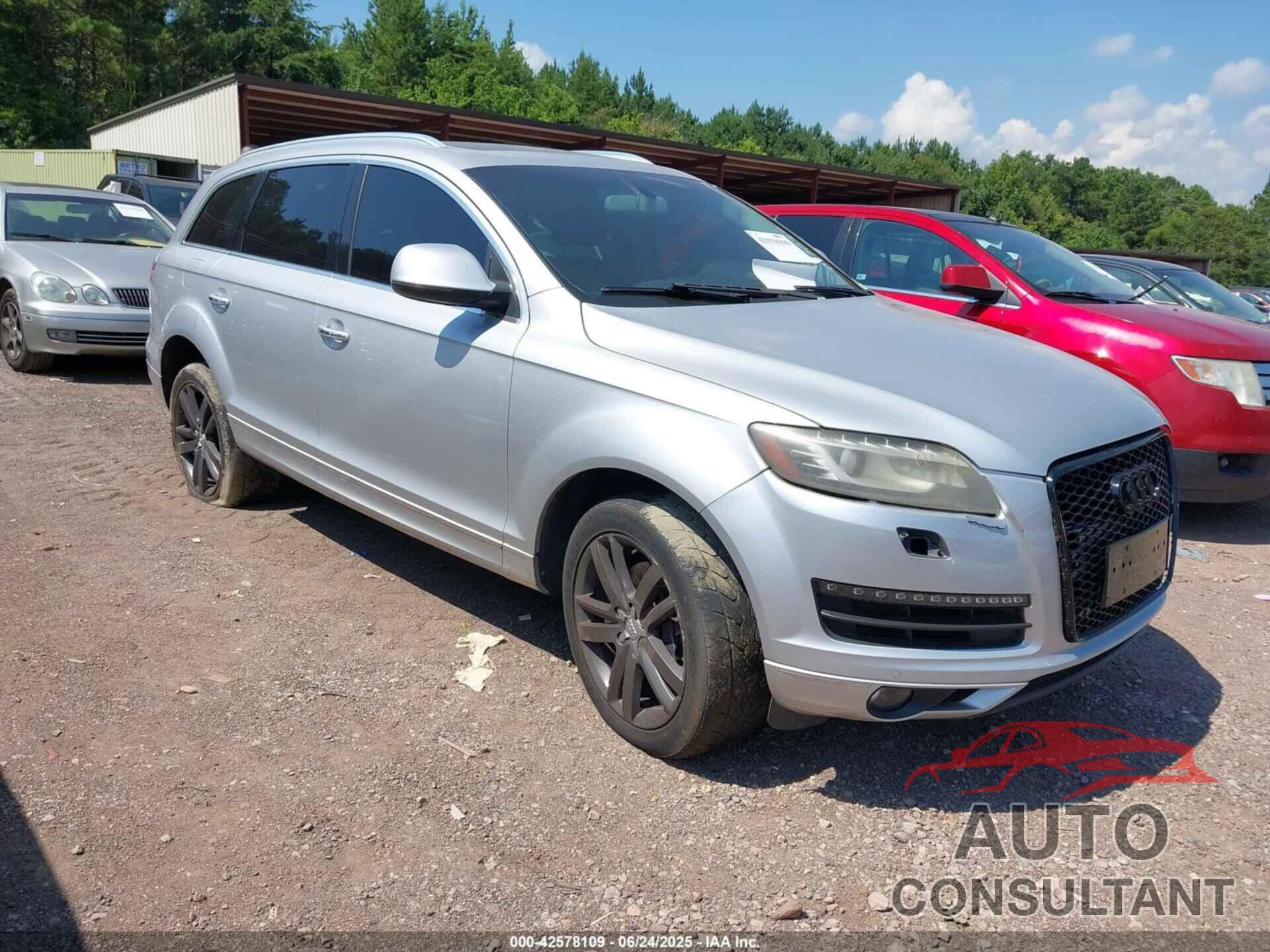 AUDI Q7 2014 - WA1LGAFE6ED017090
