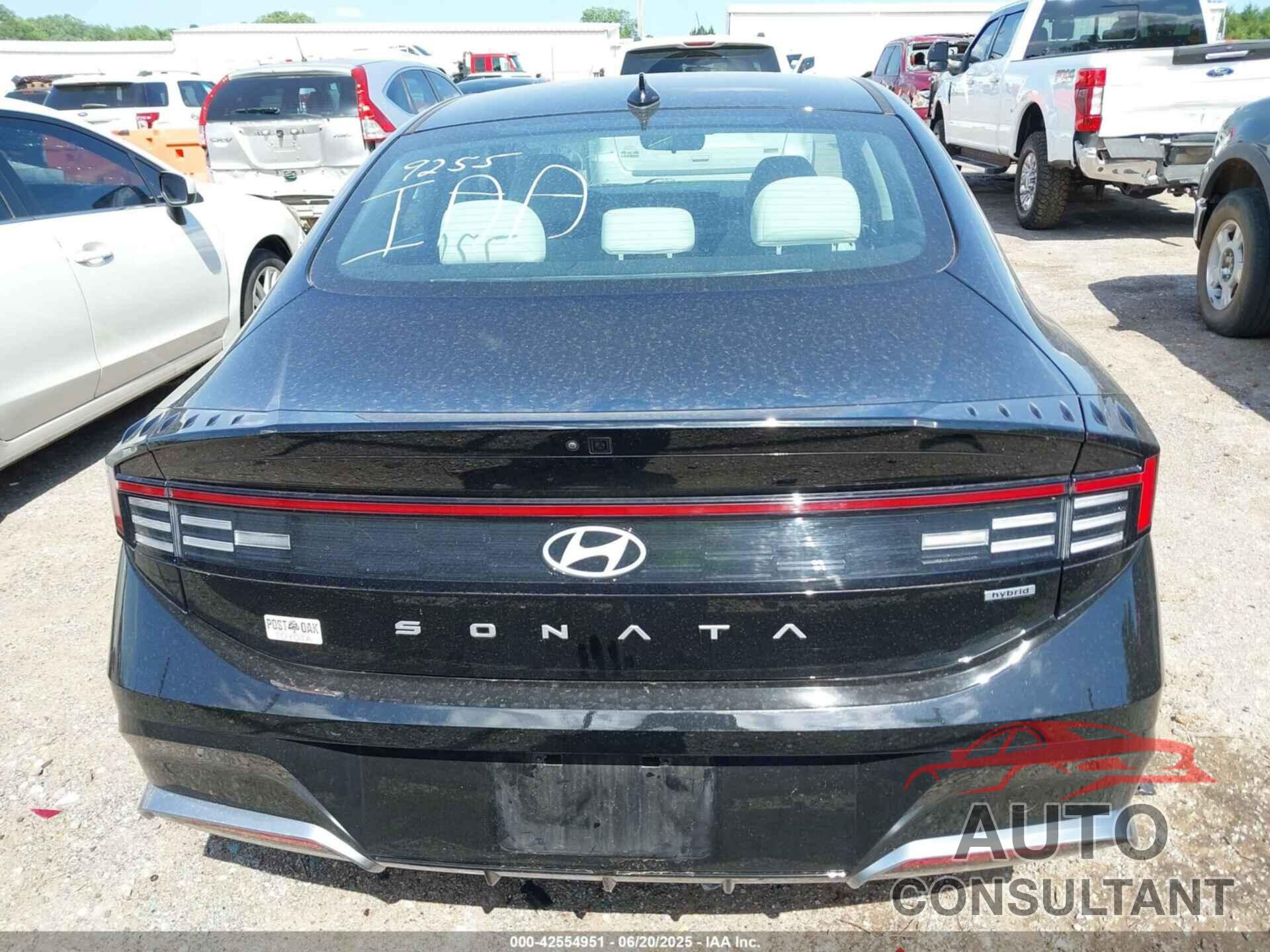 HYUNDAI SONATA HYBRID 2024 - KMHL34JJ1RA099255