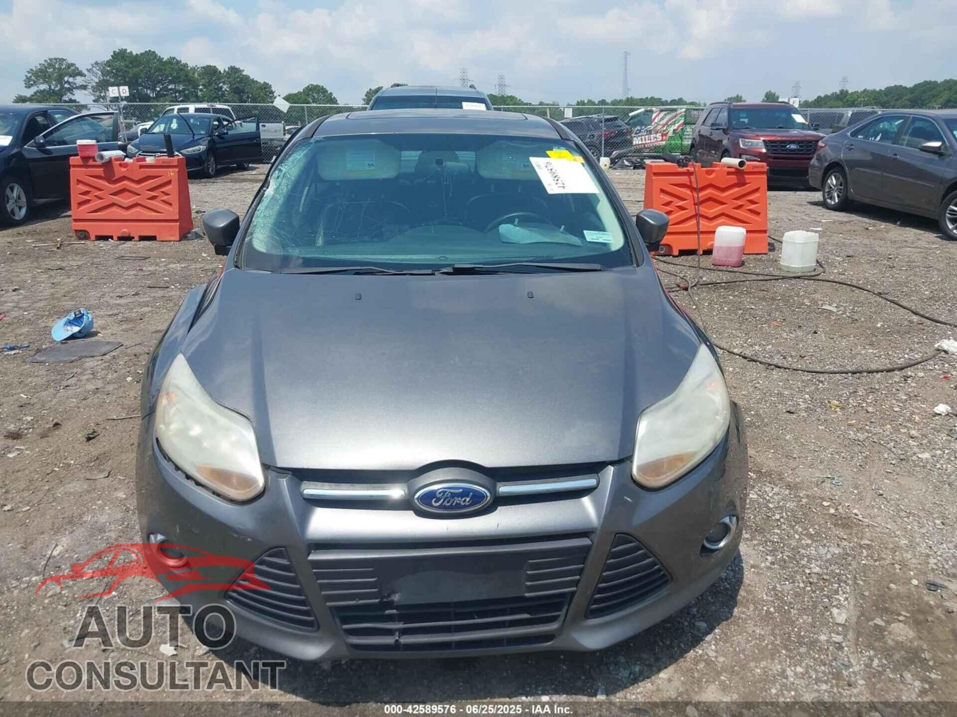 FORD FOCUS 2013 - 1FADP3F2XDL246149