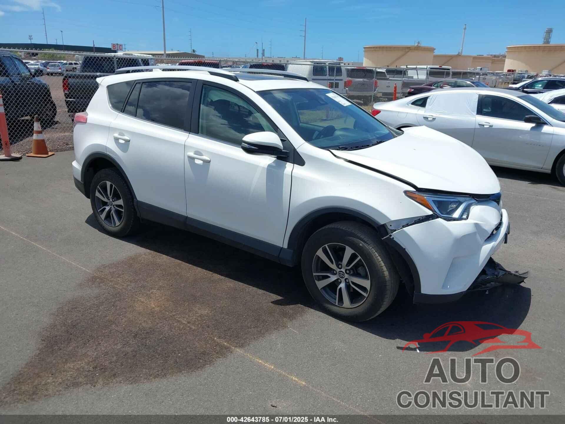 TOYOTA RAV4 2018 - JTMWFREV7JJ155352