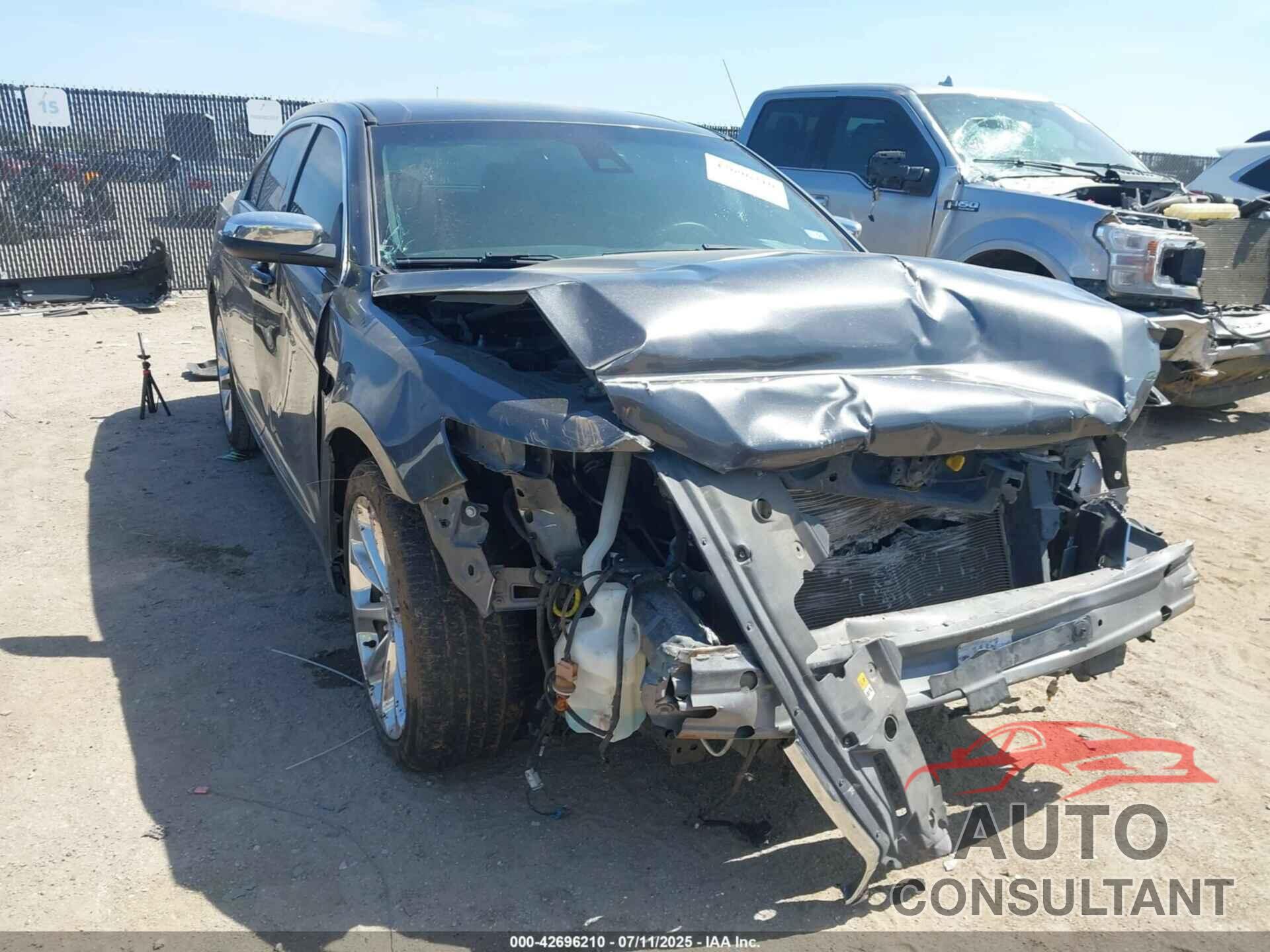 FORD TAURUS 2015 - 1FAHP2F82FG106642