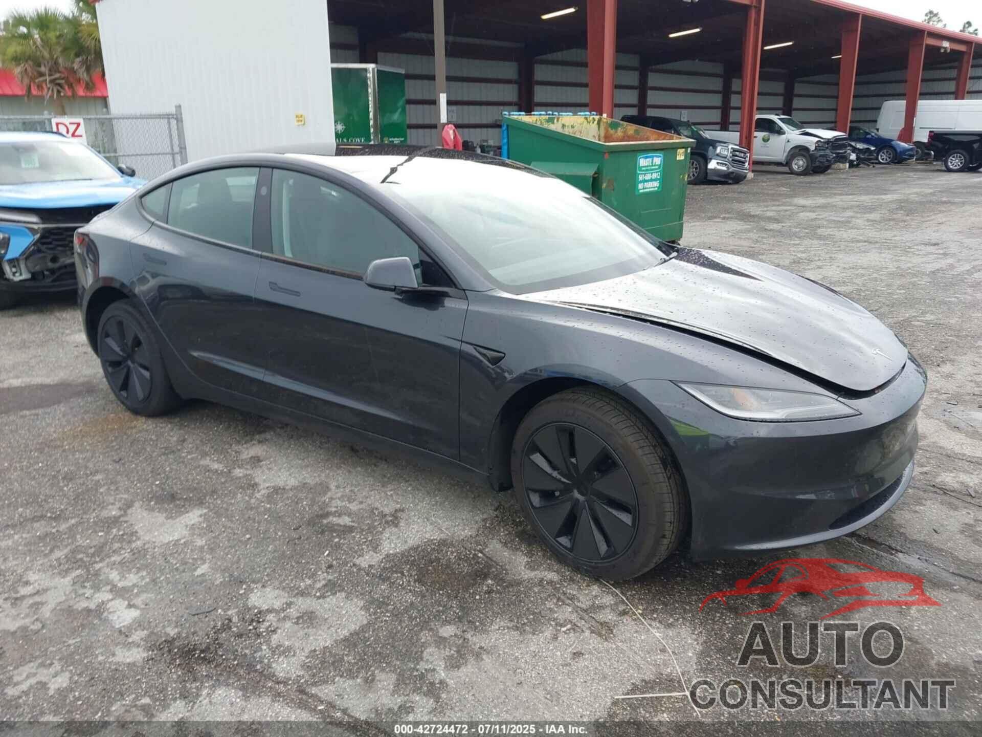 TESLA MODEL 3 2025 - 5YJ3E1EA8SF972889