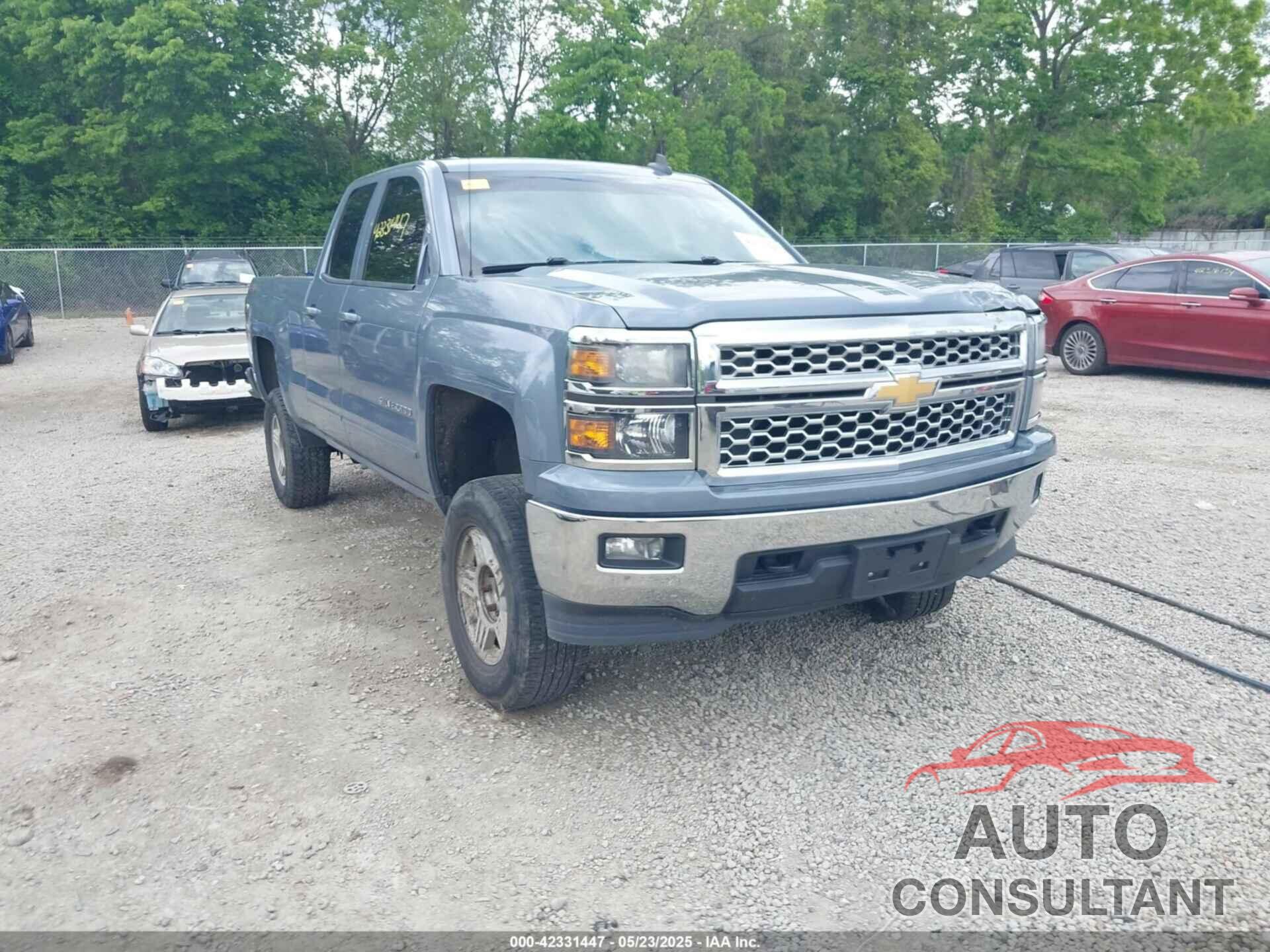CHEVROLET SILVERADO 1500 2015 - 1GCVKREC7FZ336952