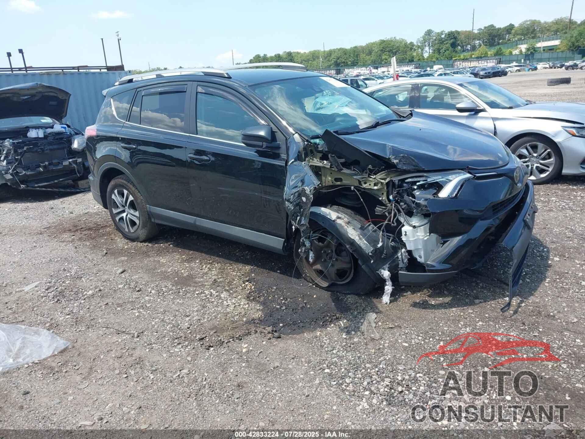 TOYOTA RAV4 2018 - 2T3BFREV4JW709897