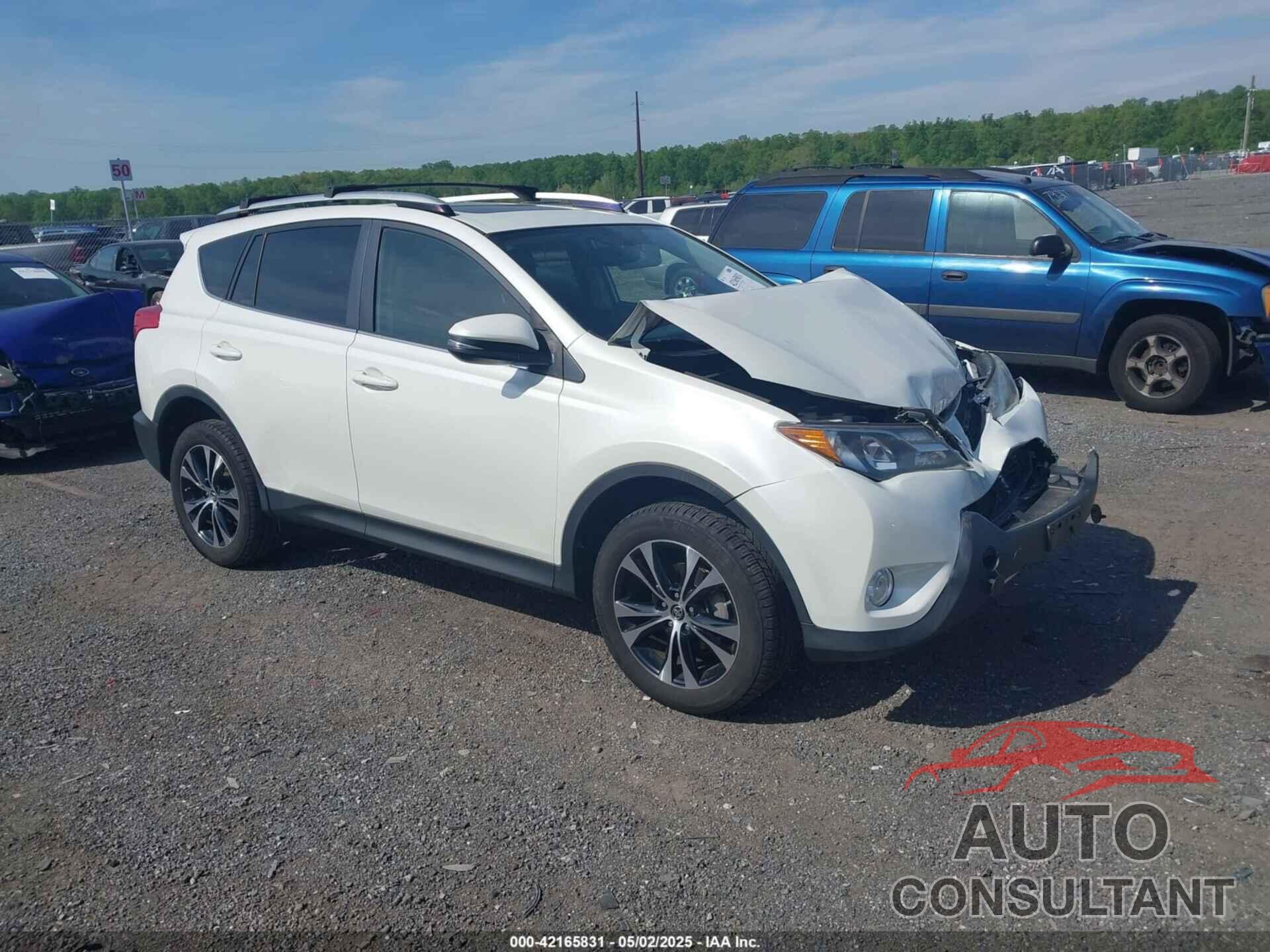 TOYOTA RAV4 2015 - JTMDFREV0FD150216