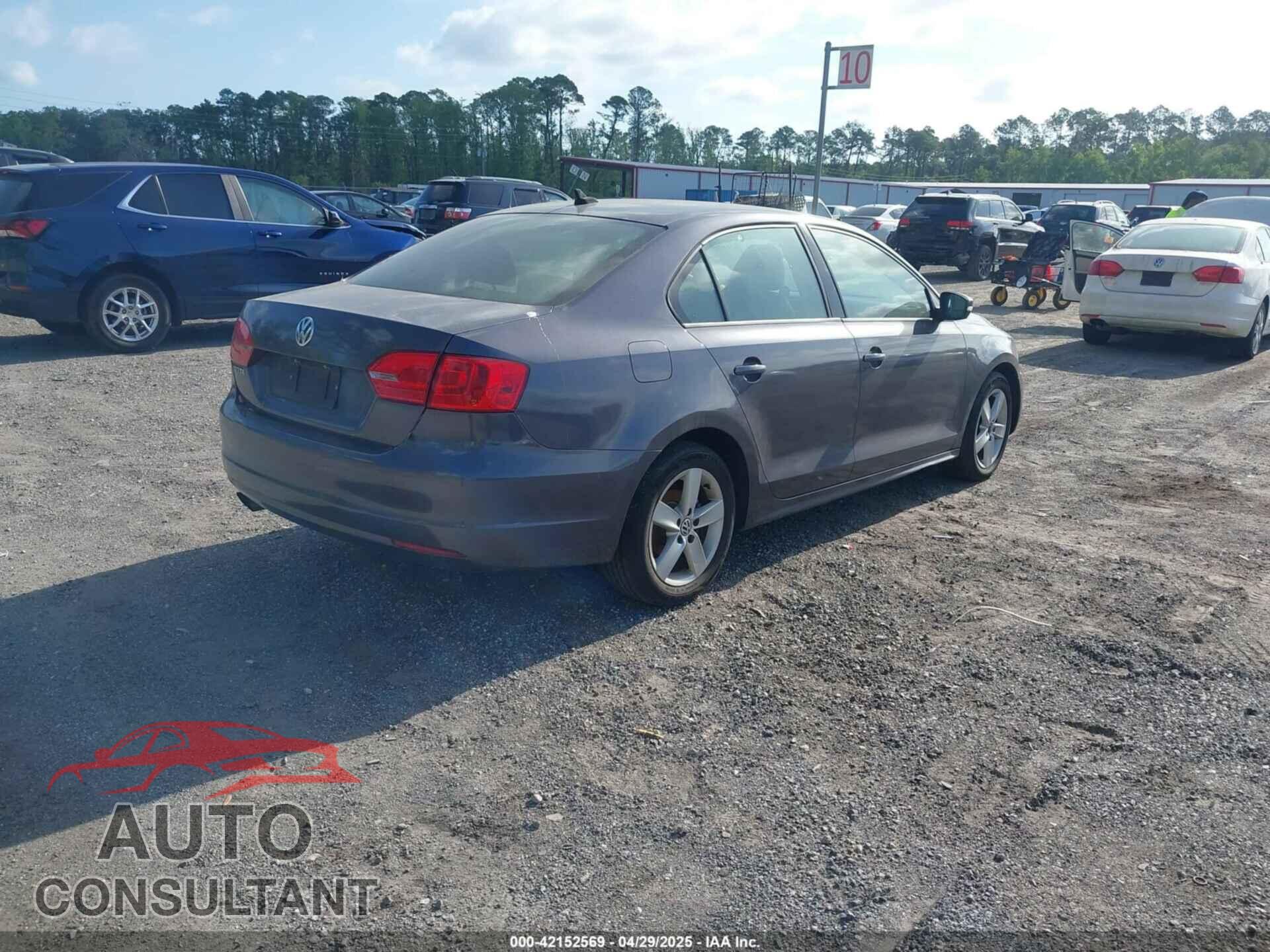 VOLKSWAGEN JETTA 2012 - 3VWLL7AJ0CM362669