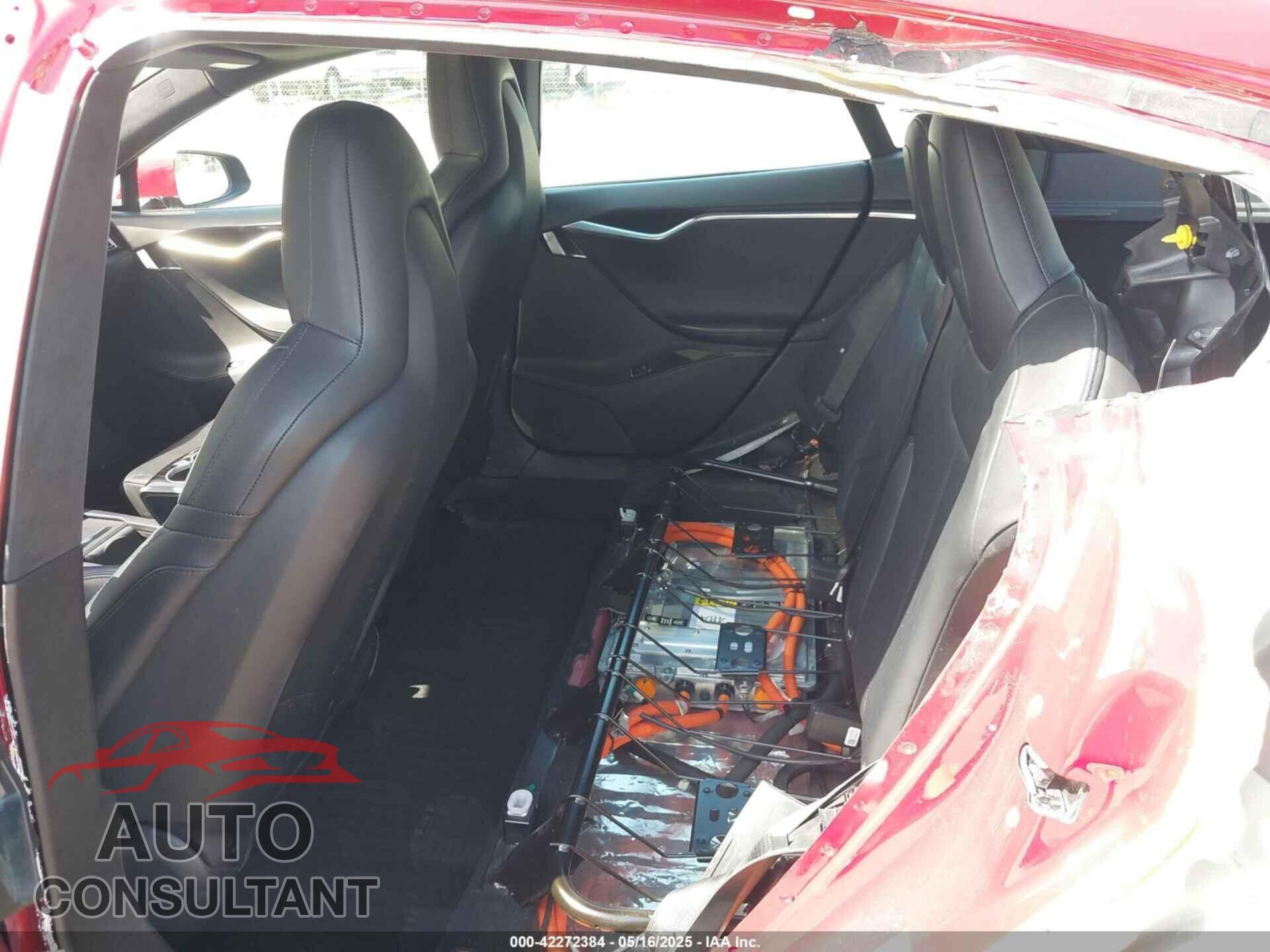 TESLA MODEL S 2016 - 5YJSA1E17GF152401